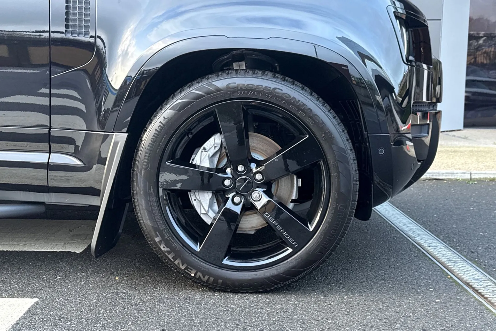 LAND ROVER Defender 110 thumbnail image number 20