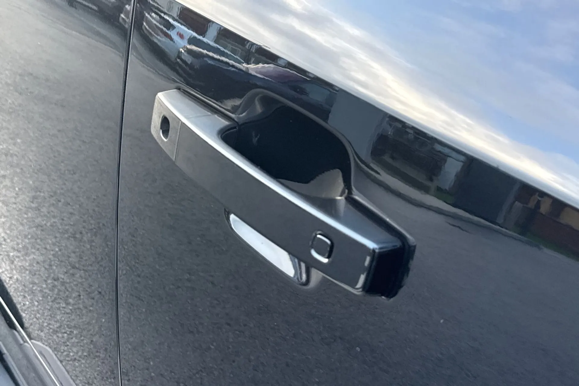 LAND ROVER Defender 110 thumbnail image number 33