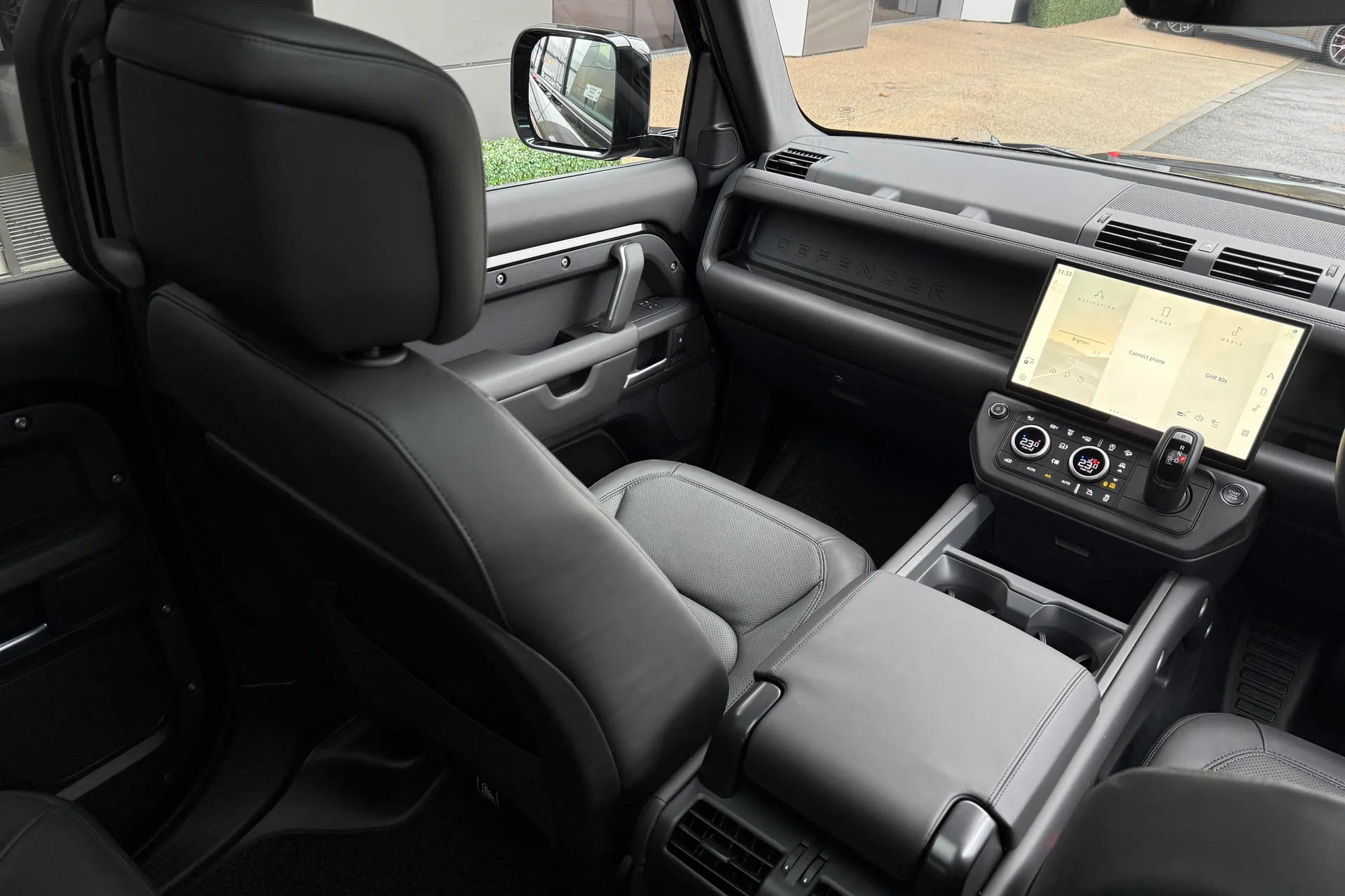 LAND ROVER DEFENDER thumbnail image number 56