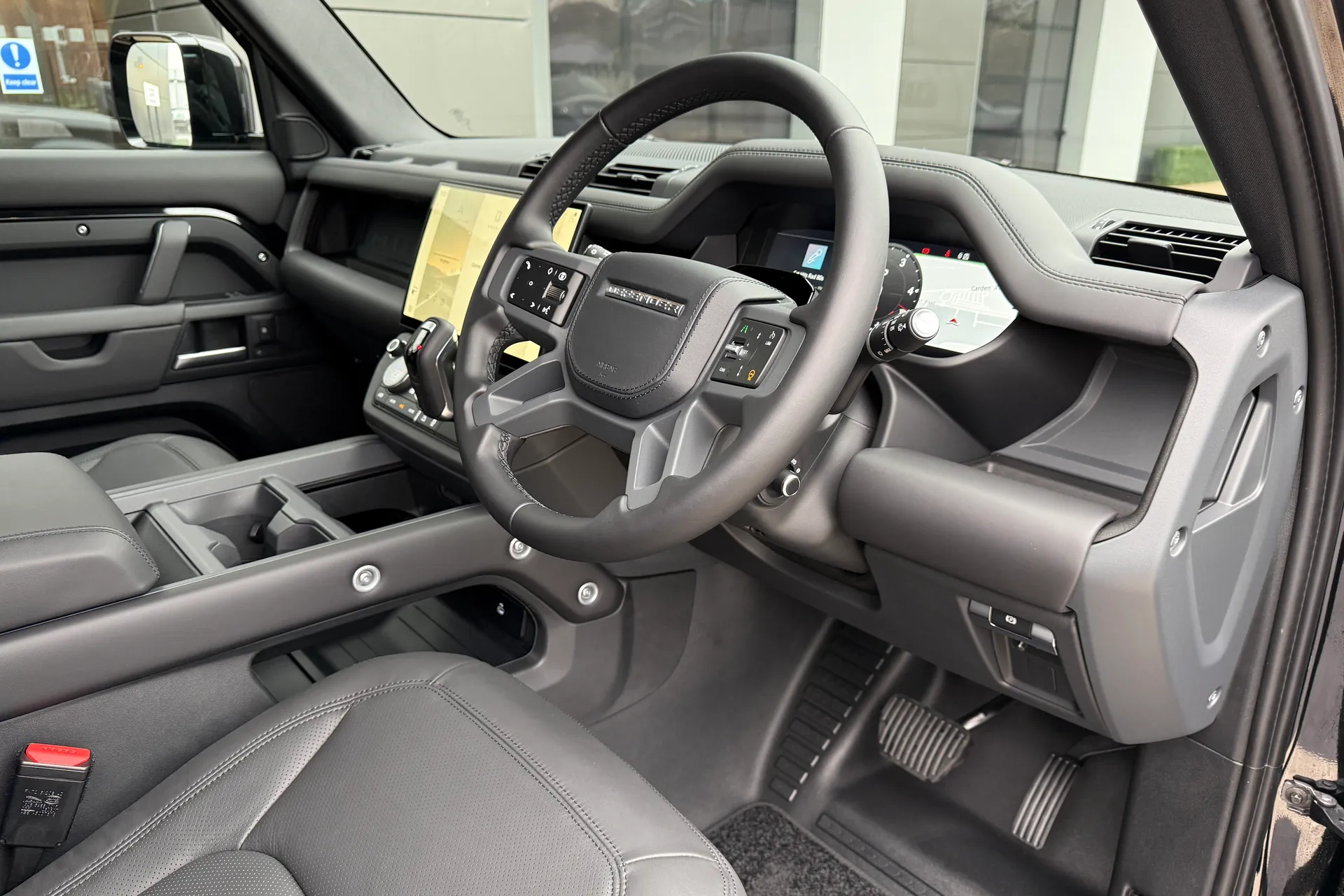 LAND ROVER DEFENDER thumbnail image number 20