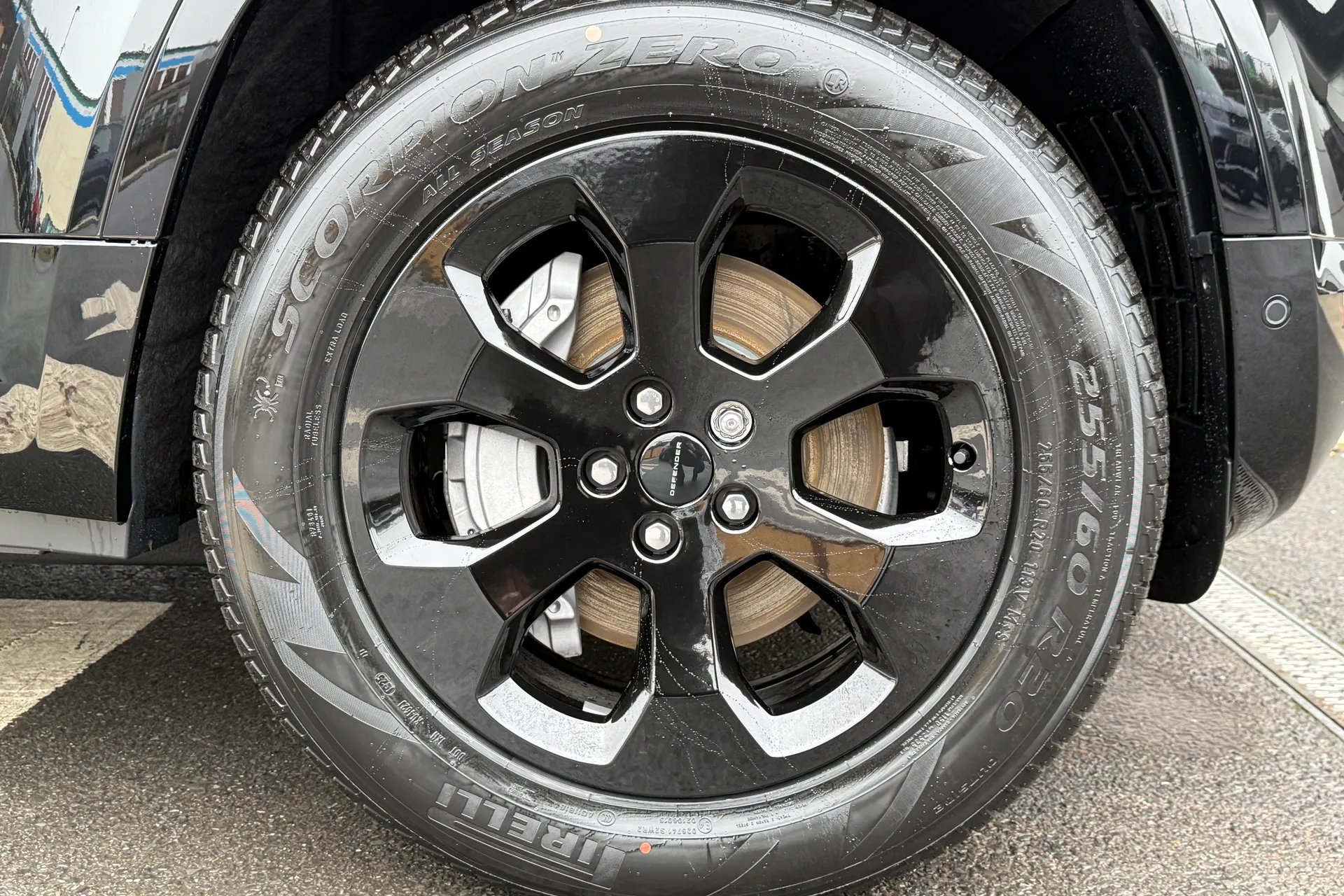 LAND ROVER DEFENDER thumbnail image number 19