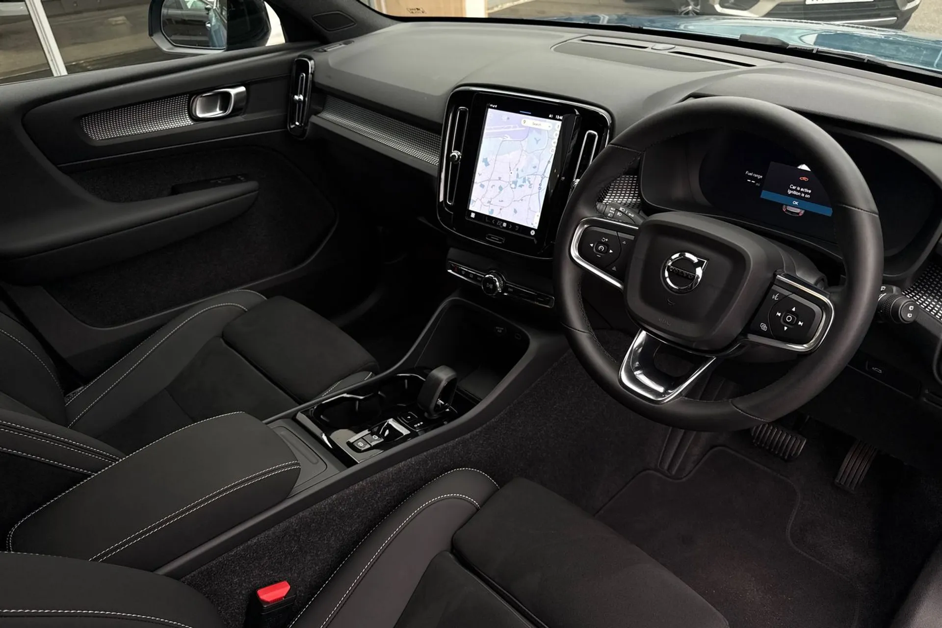 Volvo XC40 thumbnail image number 5