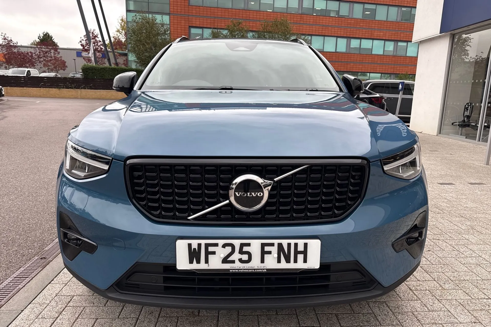 Volvo XC40 thumbnail image number 12