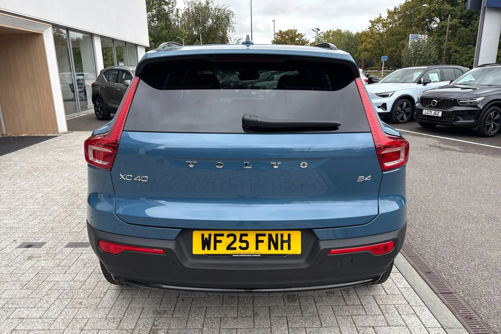 Volvo XC40 thumbnail image number 8