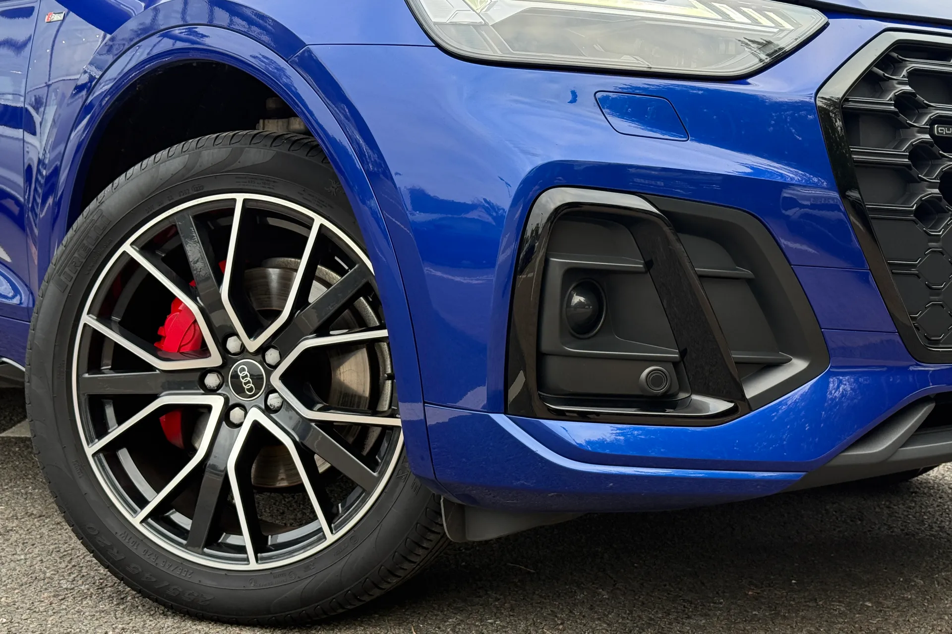 Audi Q5 thumbnail image number 6