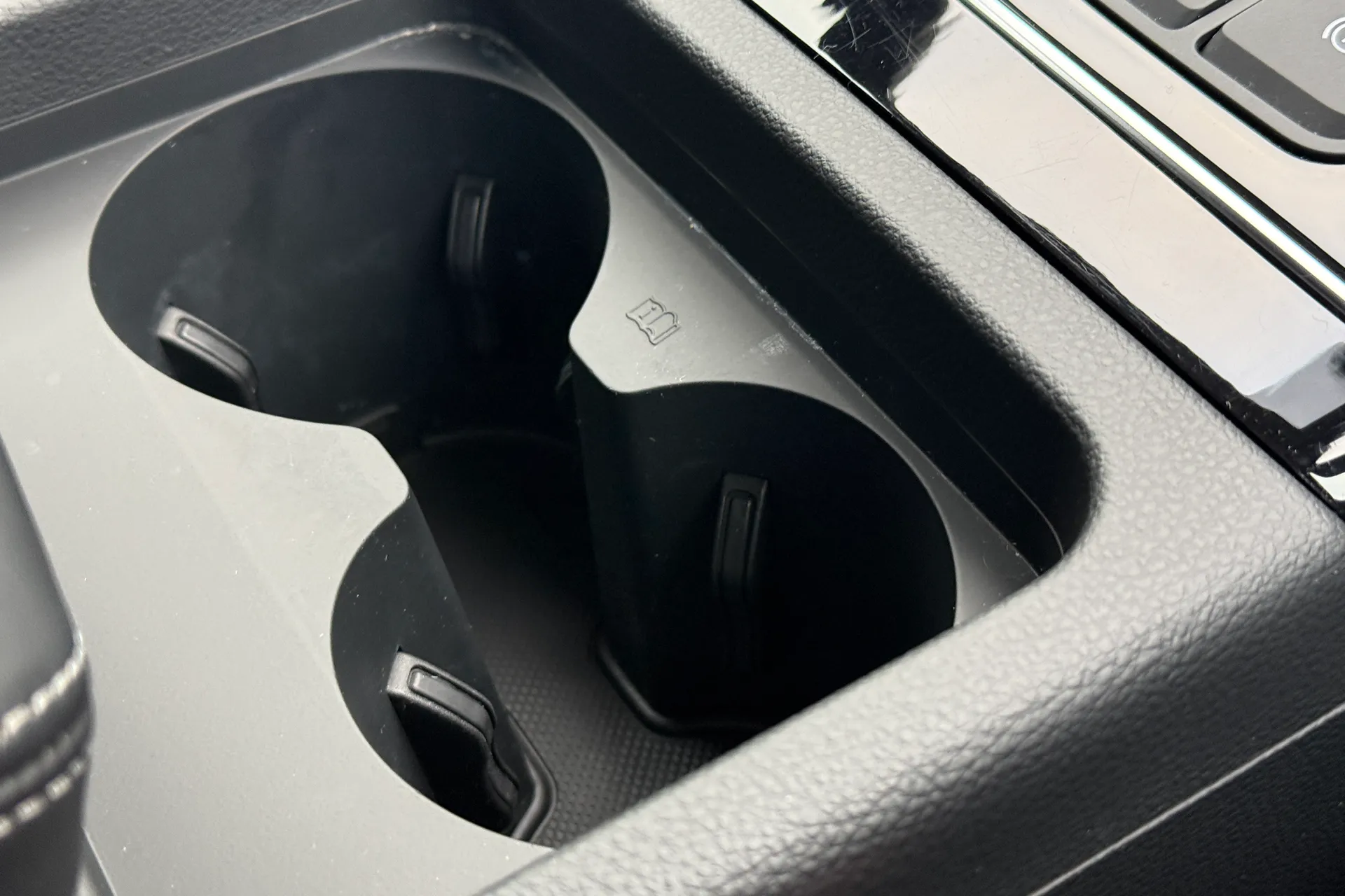 Audi Q5 thumbnail image number 22