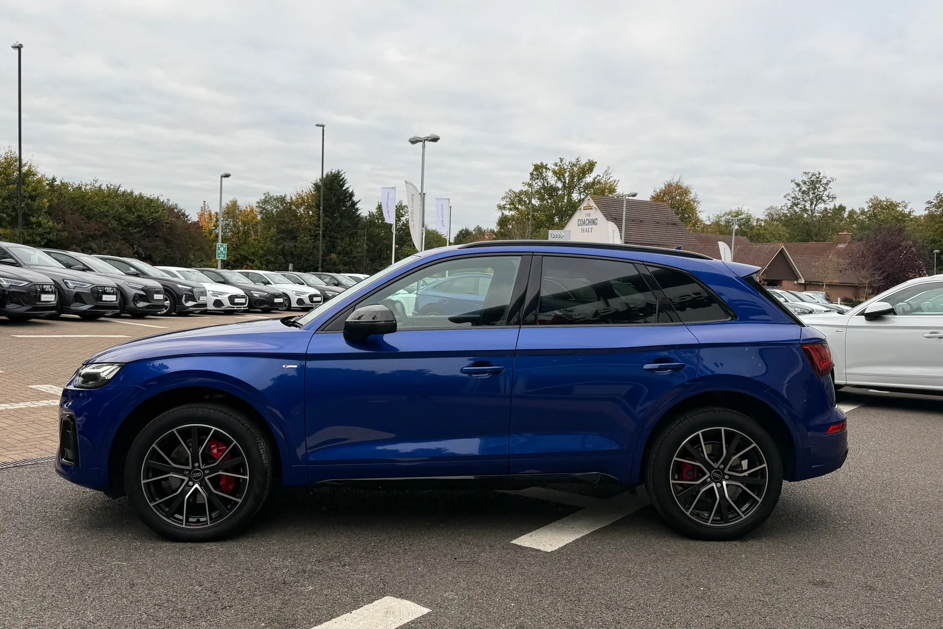 Audi Q5 thumbnail image number 45