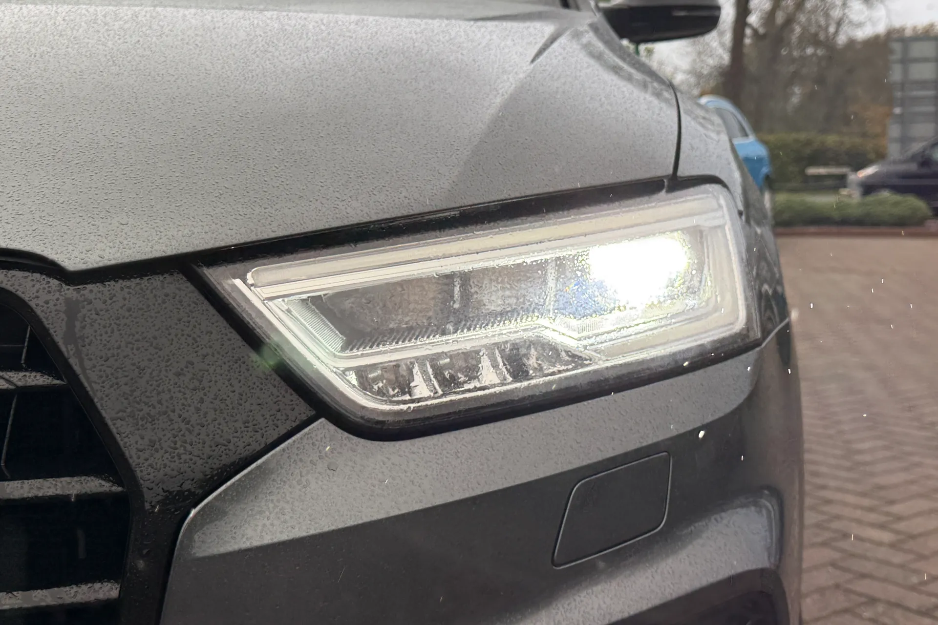 Audi Q3 thumbnail image number 46