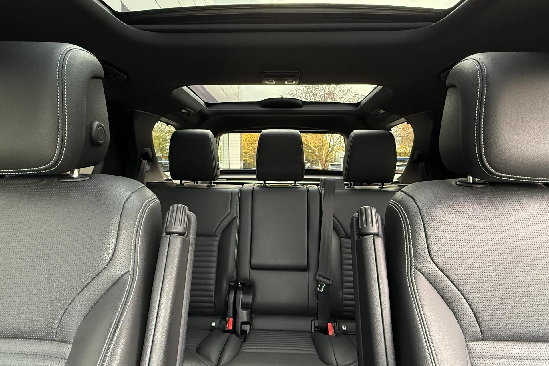 LAND ROVER DISCOVERY thumbnail image number 38