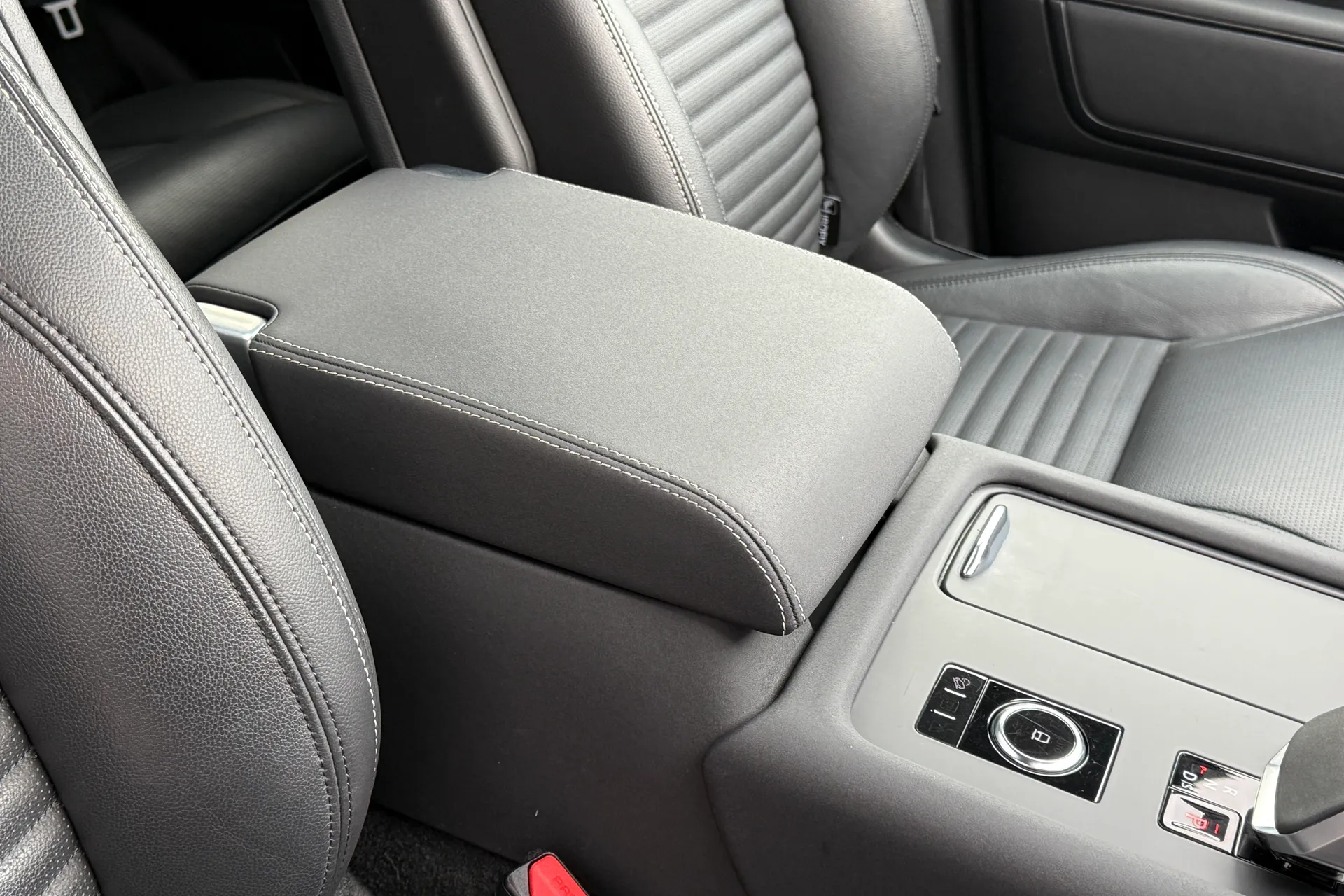 LAND ROVER DISCOVERY thumbnail image number 41