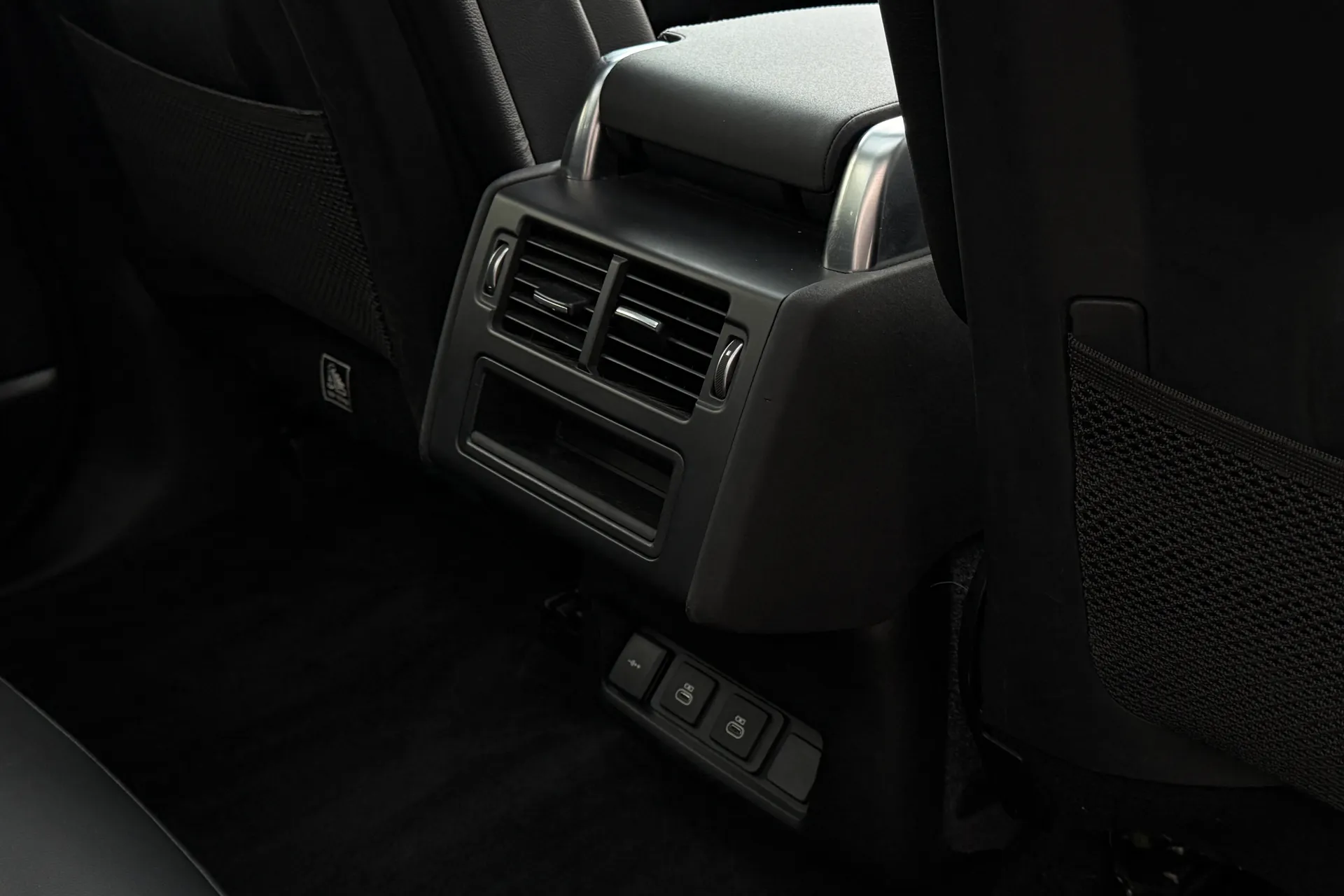 LAND ROVER DISCOVERY thumbnail image number 37