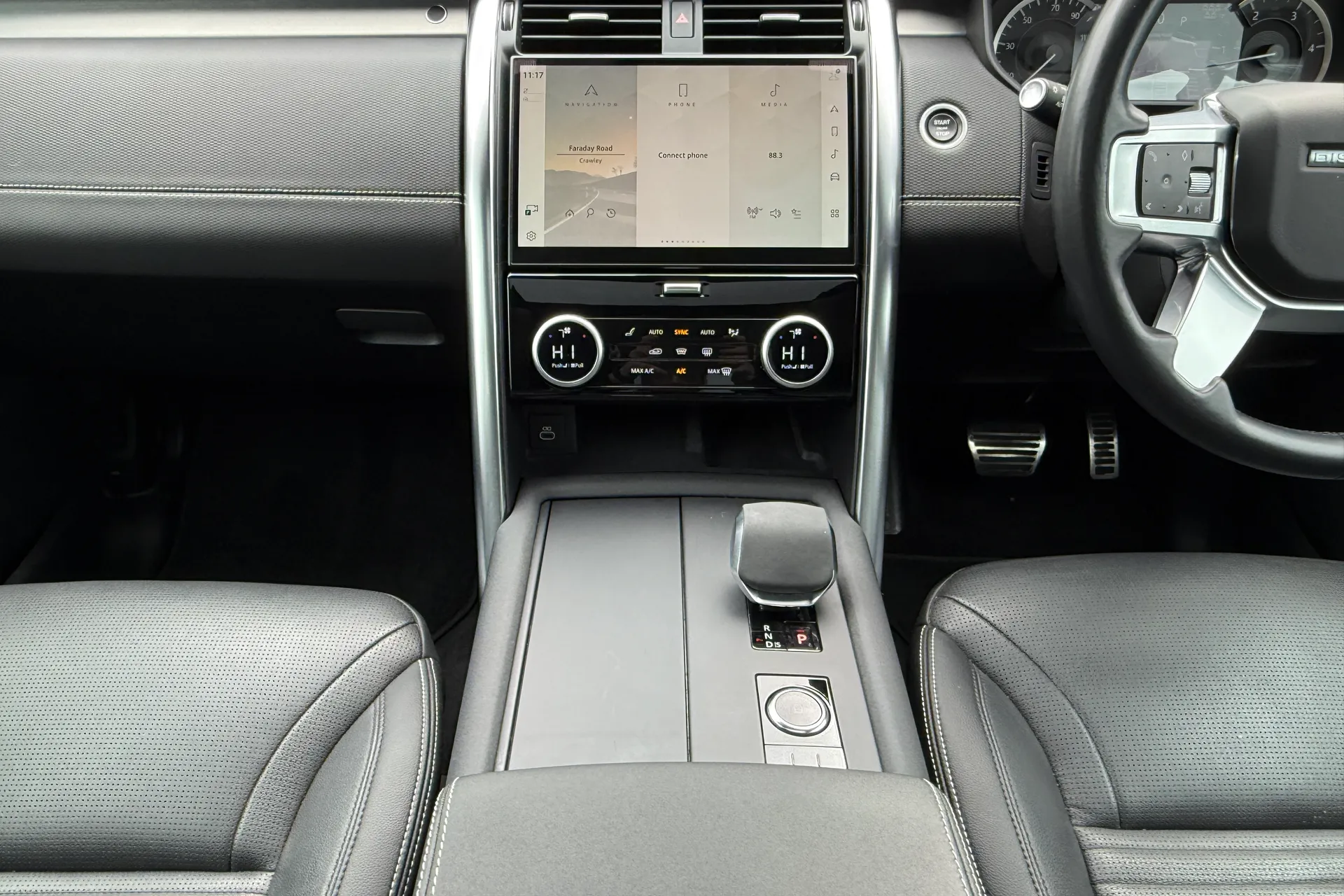 LAND ROVER DISCOVERY thumbnail image number 23