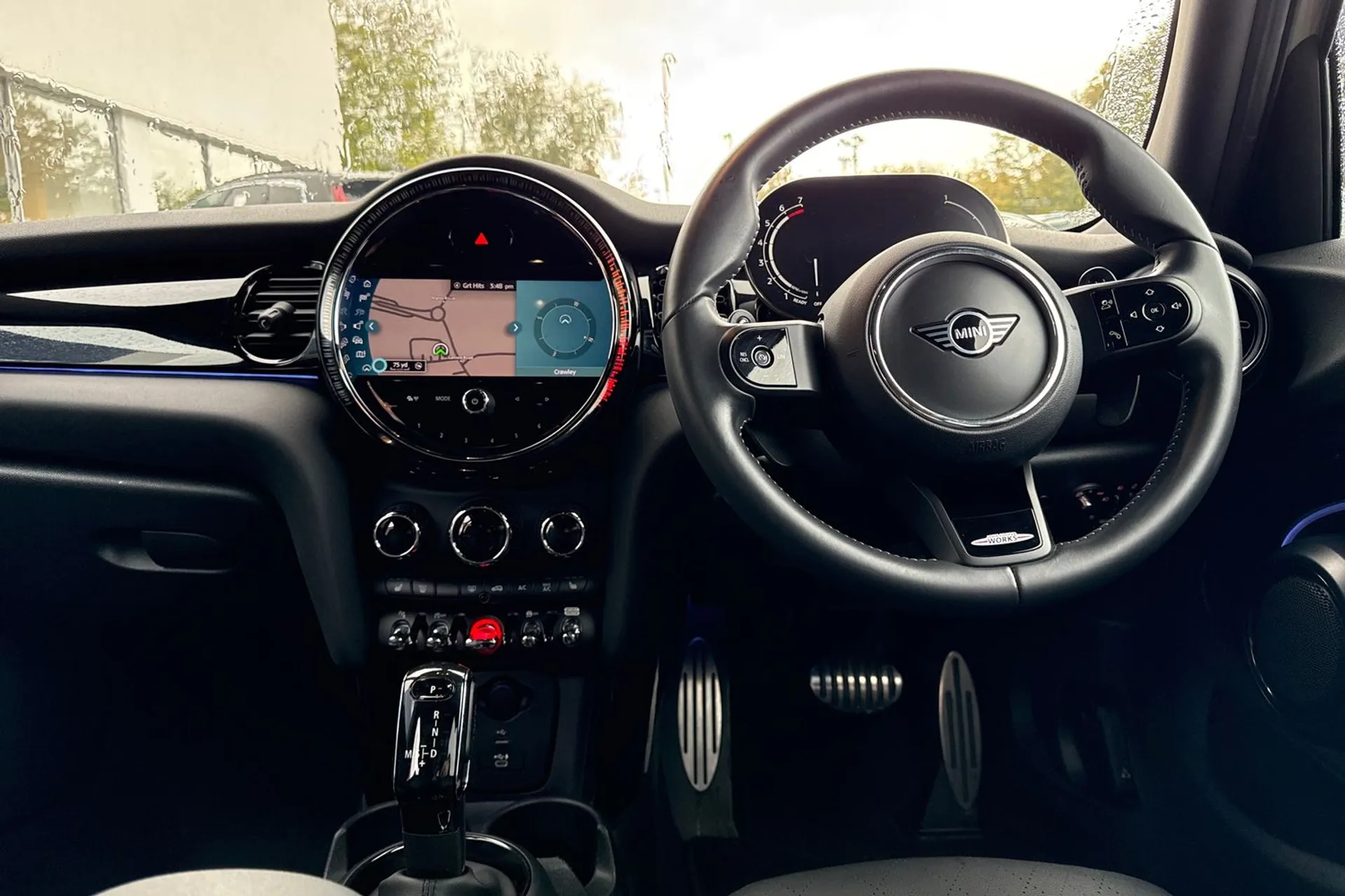 MINI HATCHBACK thumbnail image number 33