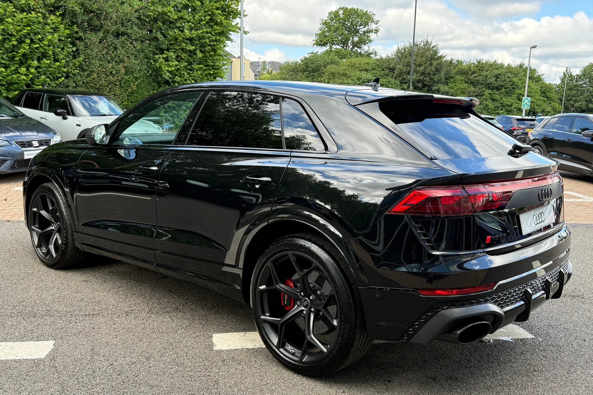 Audi RS Q8 thumbnail image number 50