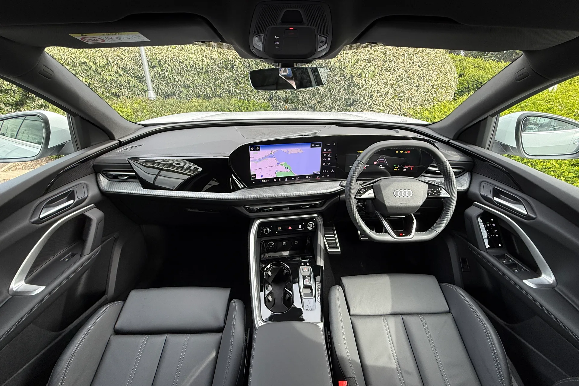 Audi Q5 thumbnail image number 3