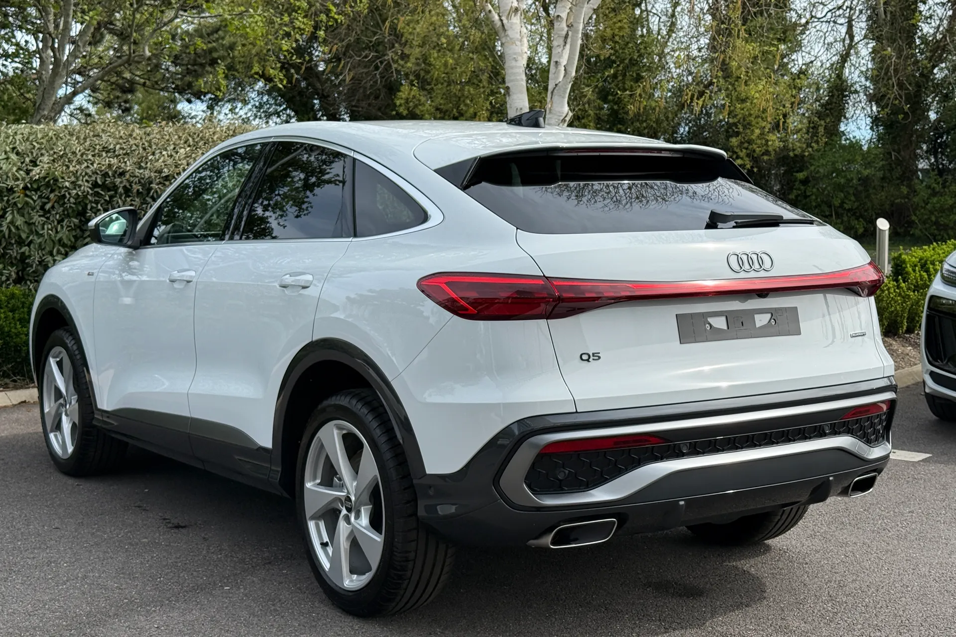 Audi Q5 thumbnail image number 20