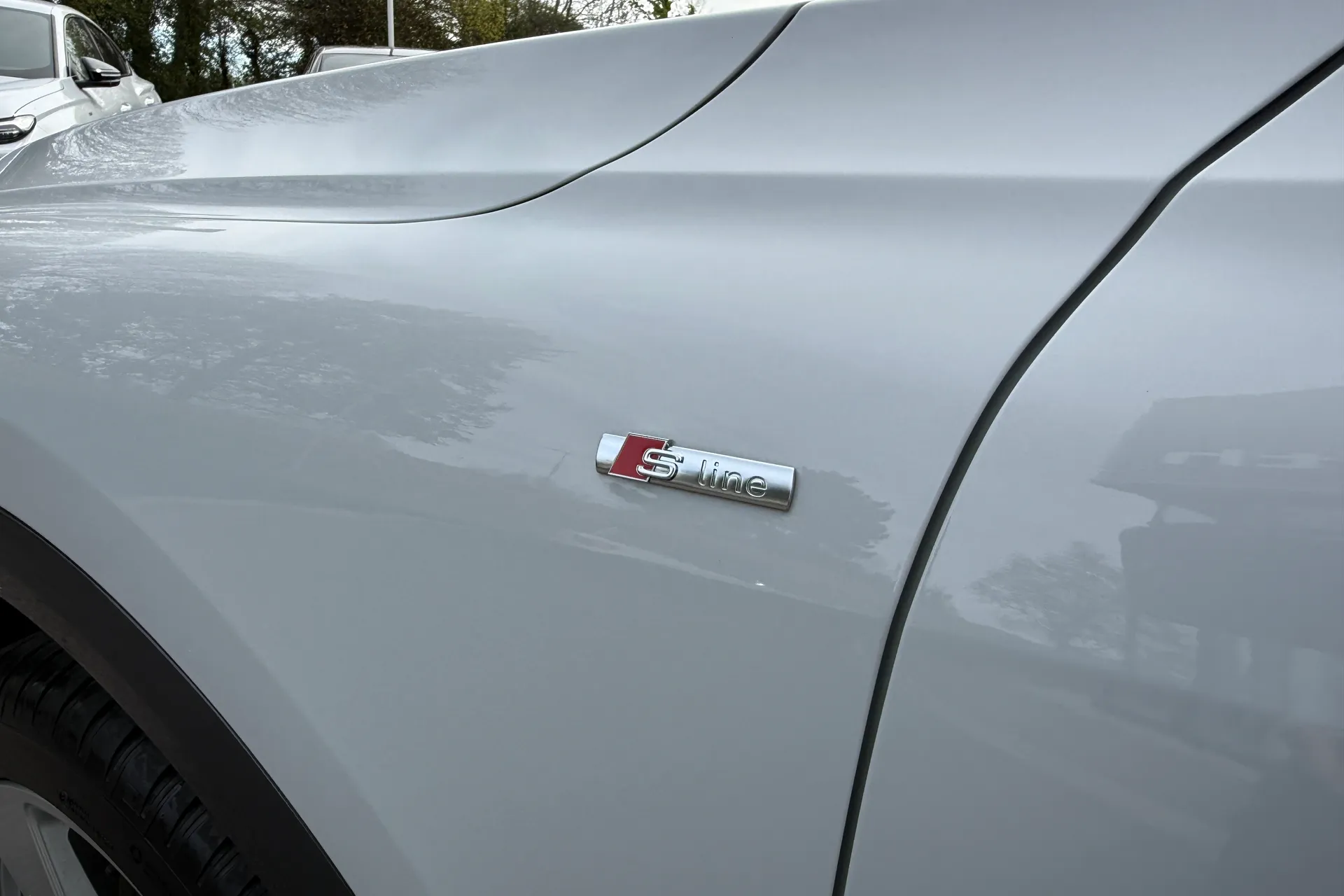 Audi Q5 thumbnail image number 43