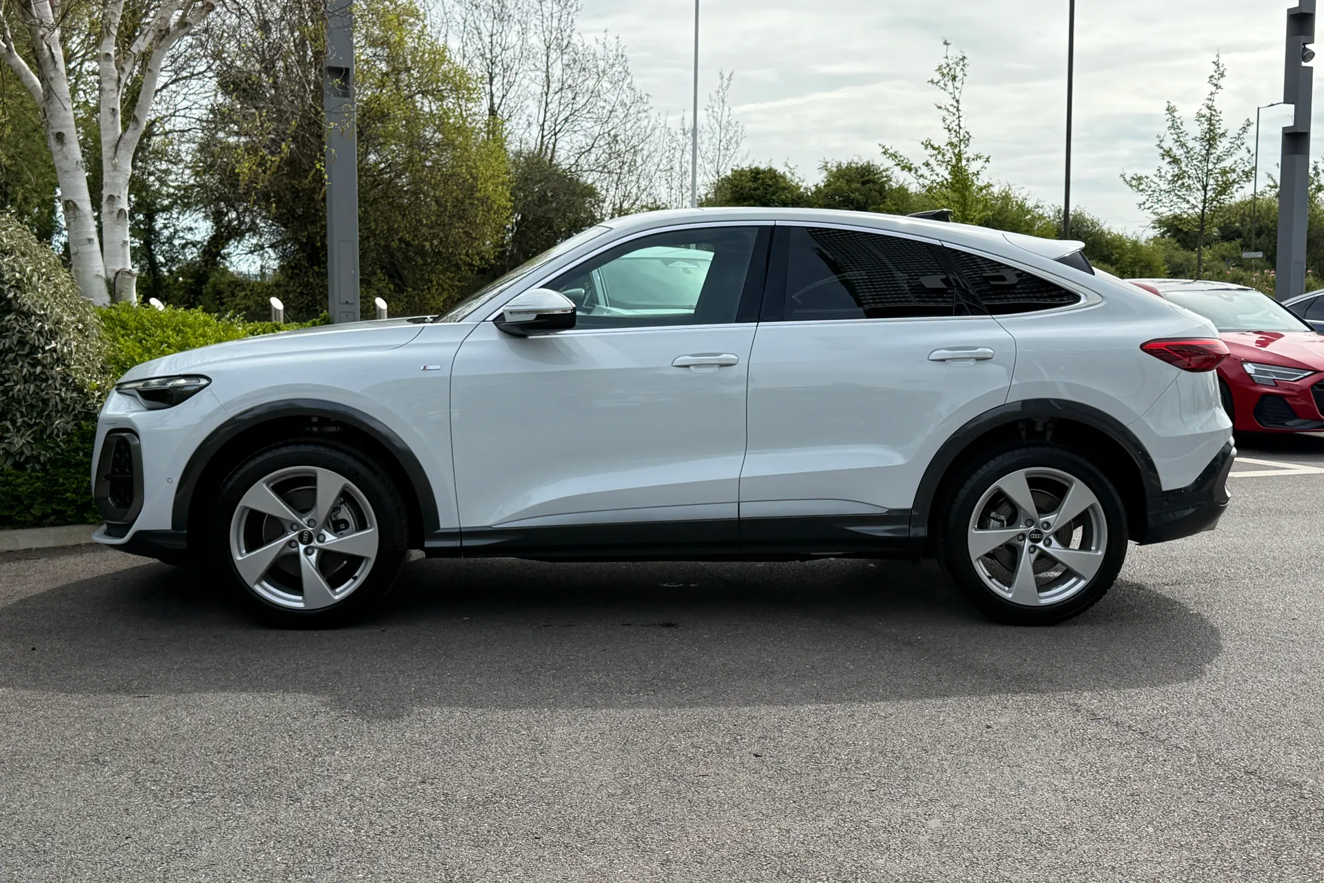 Audi Q5 thumbnail image number 33