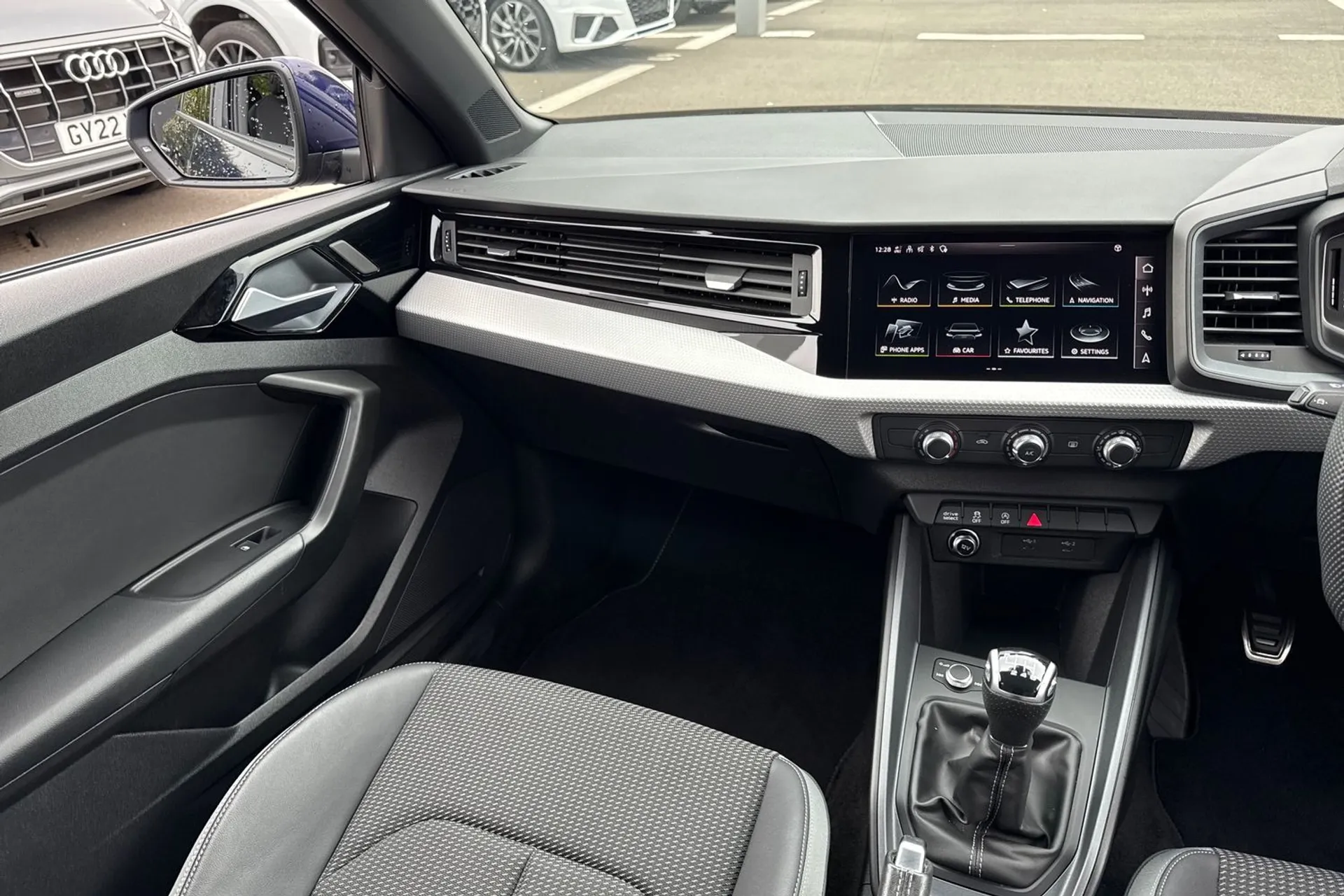 Audi A1 thumbnail image number 30