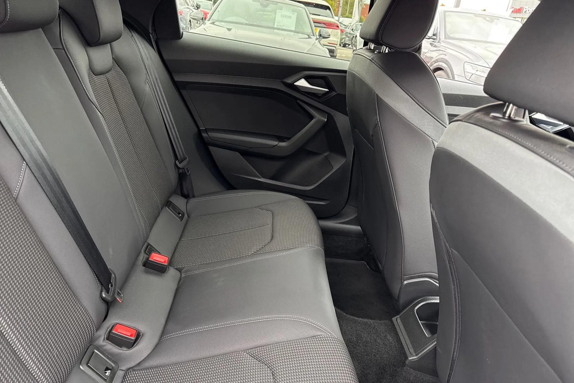 Audi A1 thumbnail image number 22