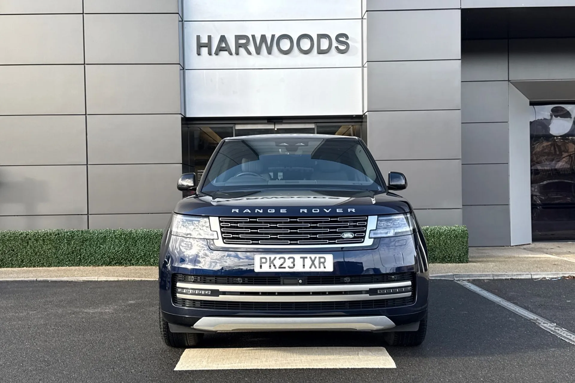 LAND ROVER RANGE ROVER thumbnail image number 15