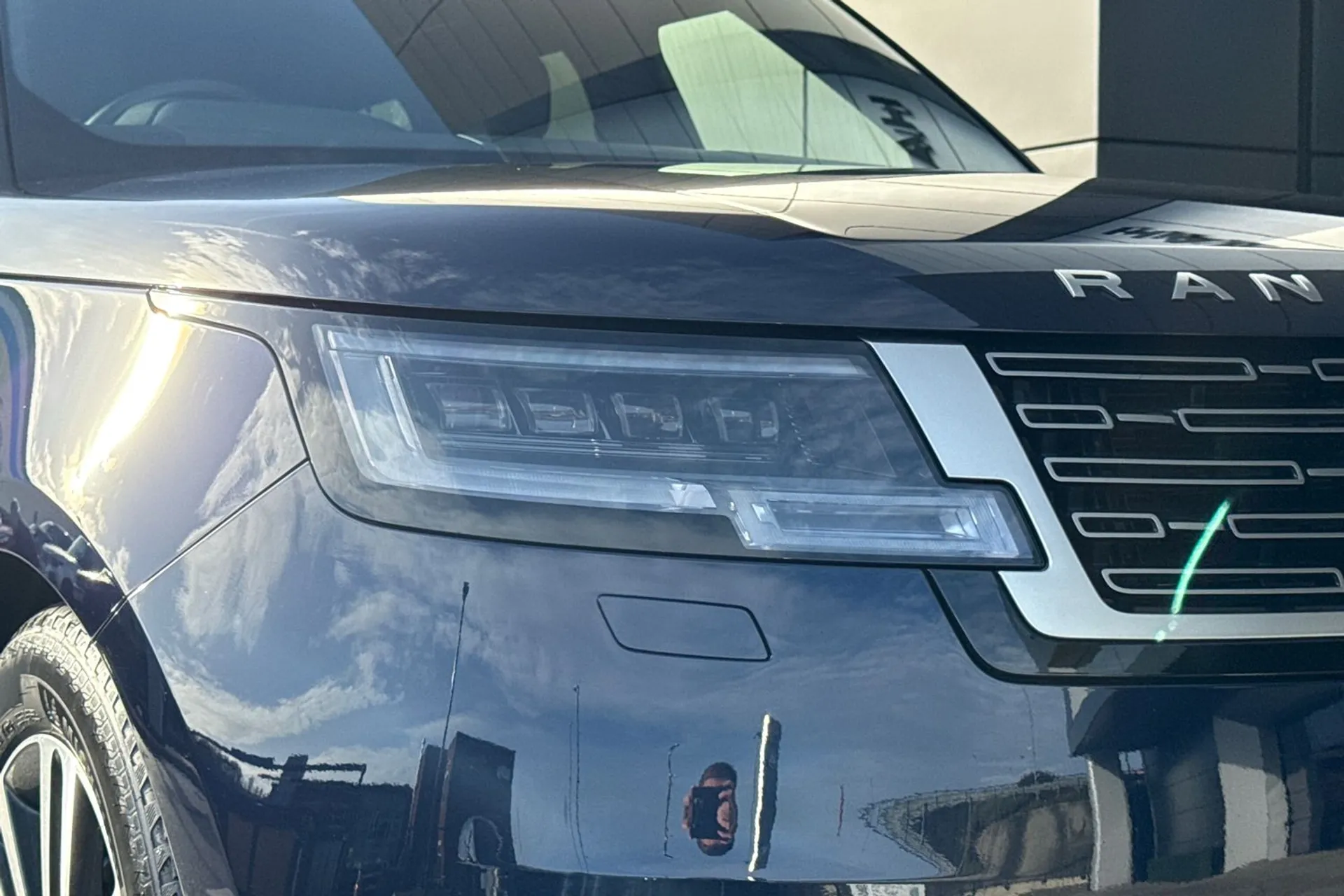 LAND ROVER RANGE ROVER thumbnail image number 26