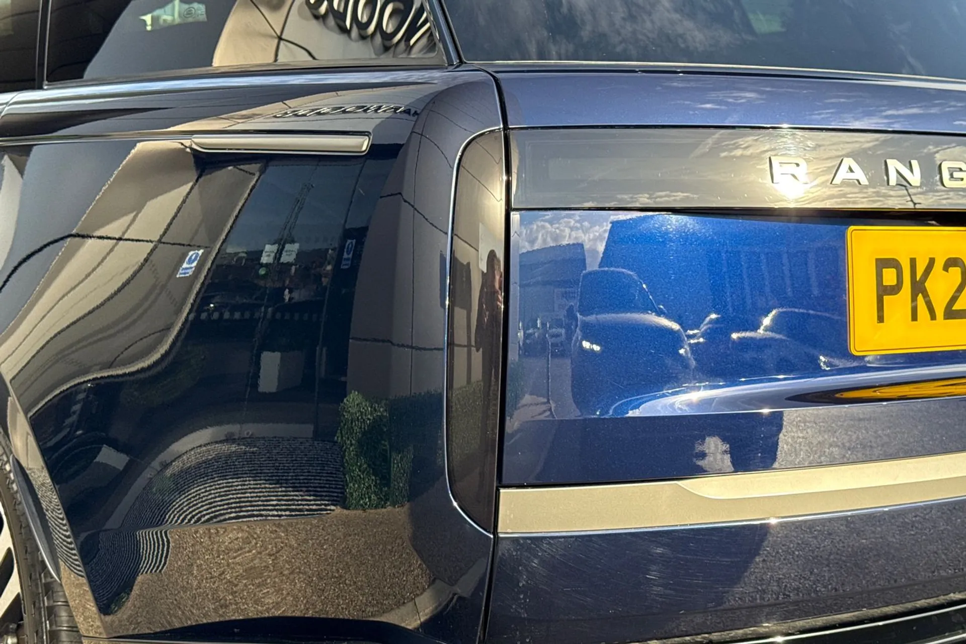 LAND ROVER RANGE ROVER thumbnail image number 38