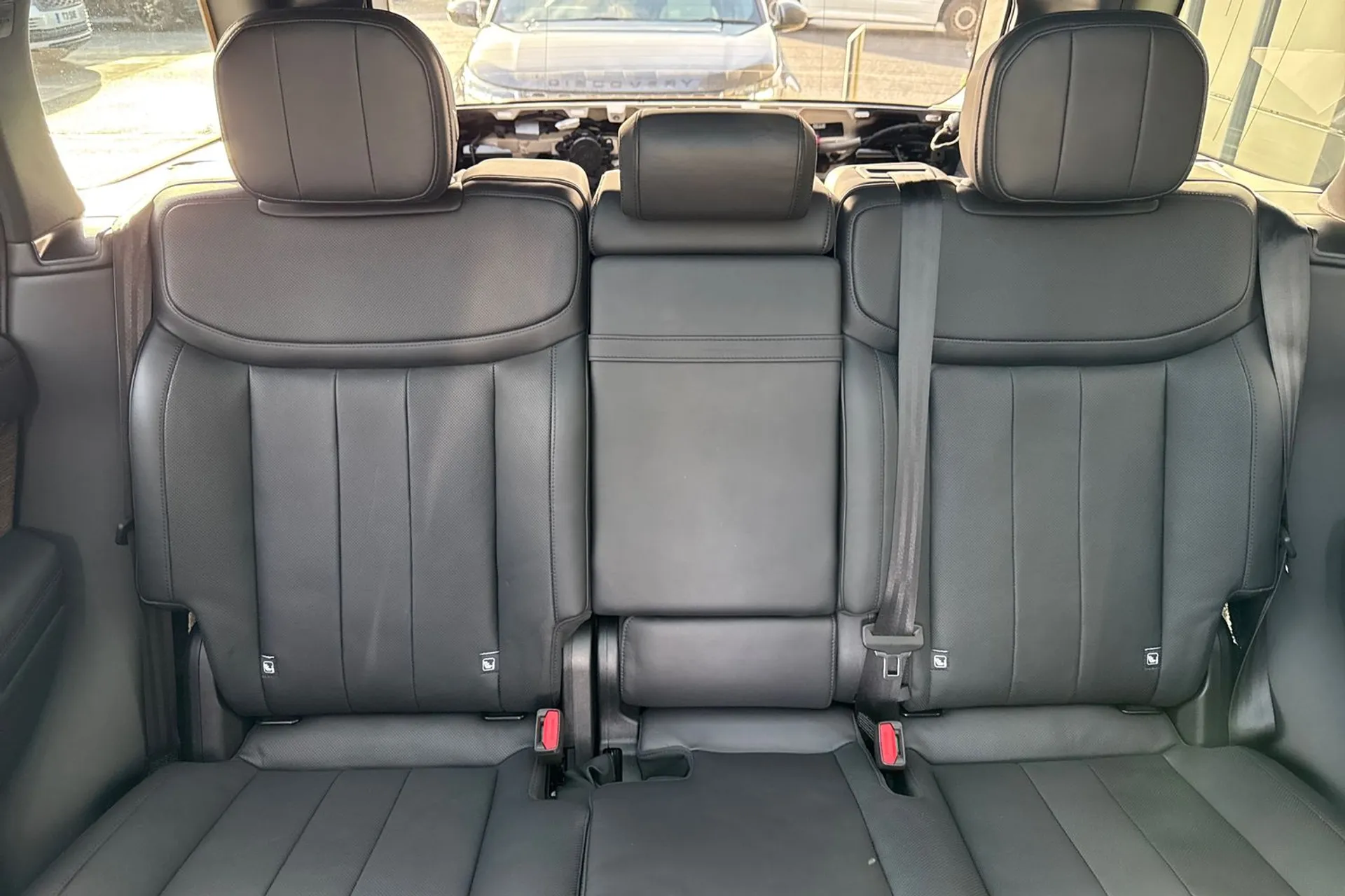 LAND ROVER RANGE ROVER thumbnail image number 41