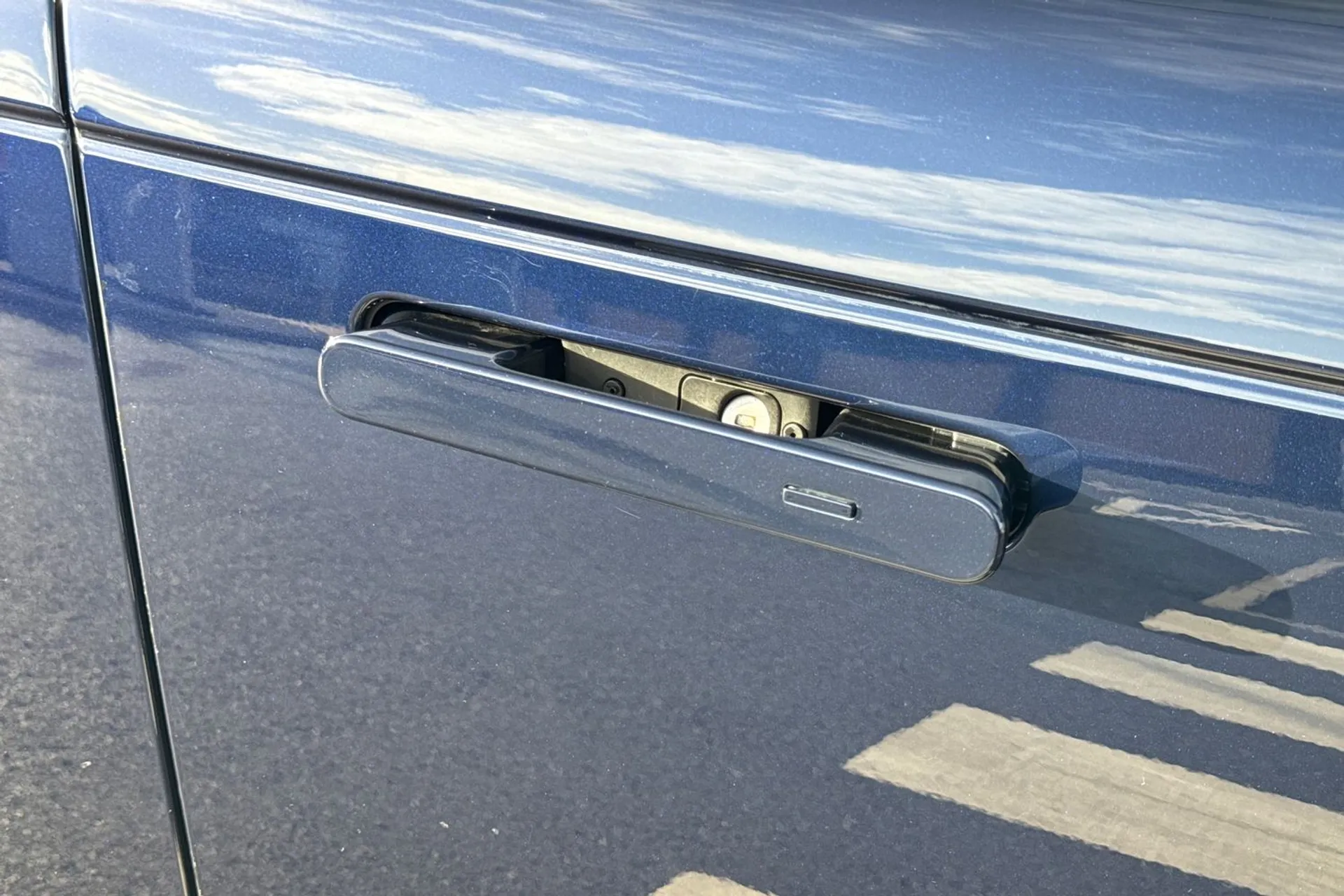 LAND ROVER RANGE ROVER thumbnail image number 34