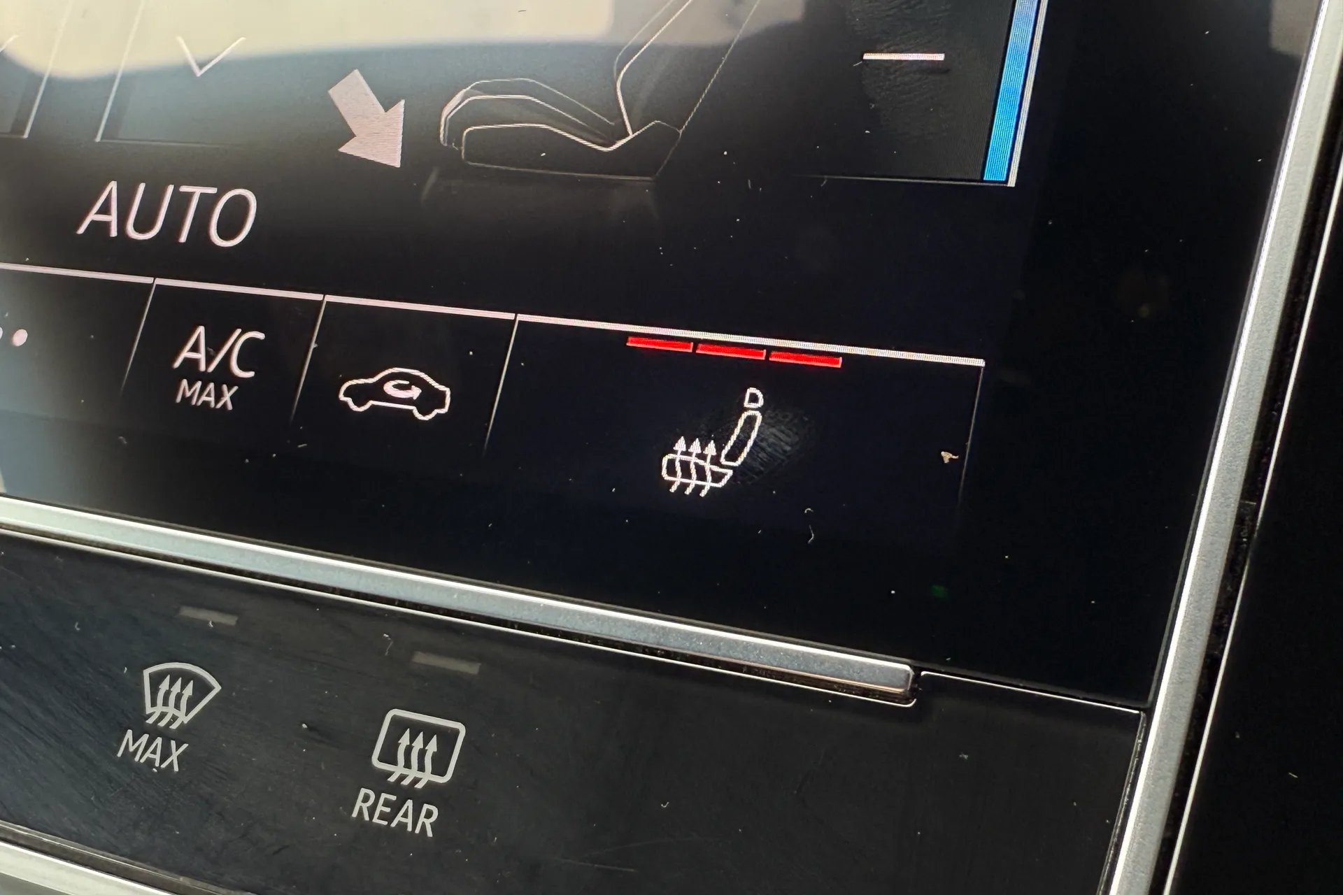 Audi Q8 thumbnail image number 63