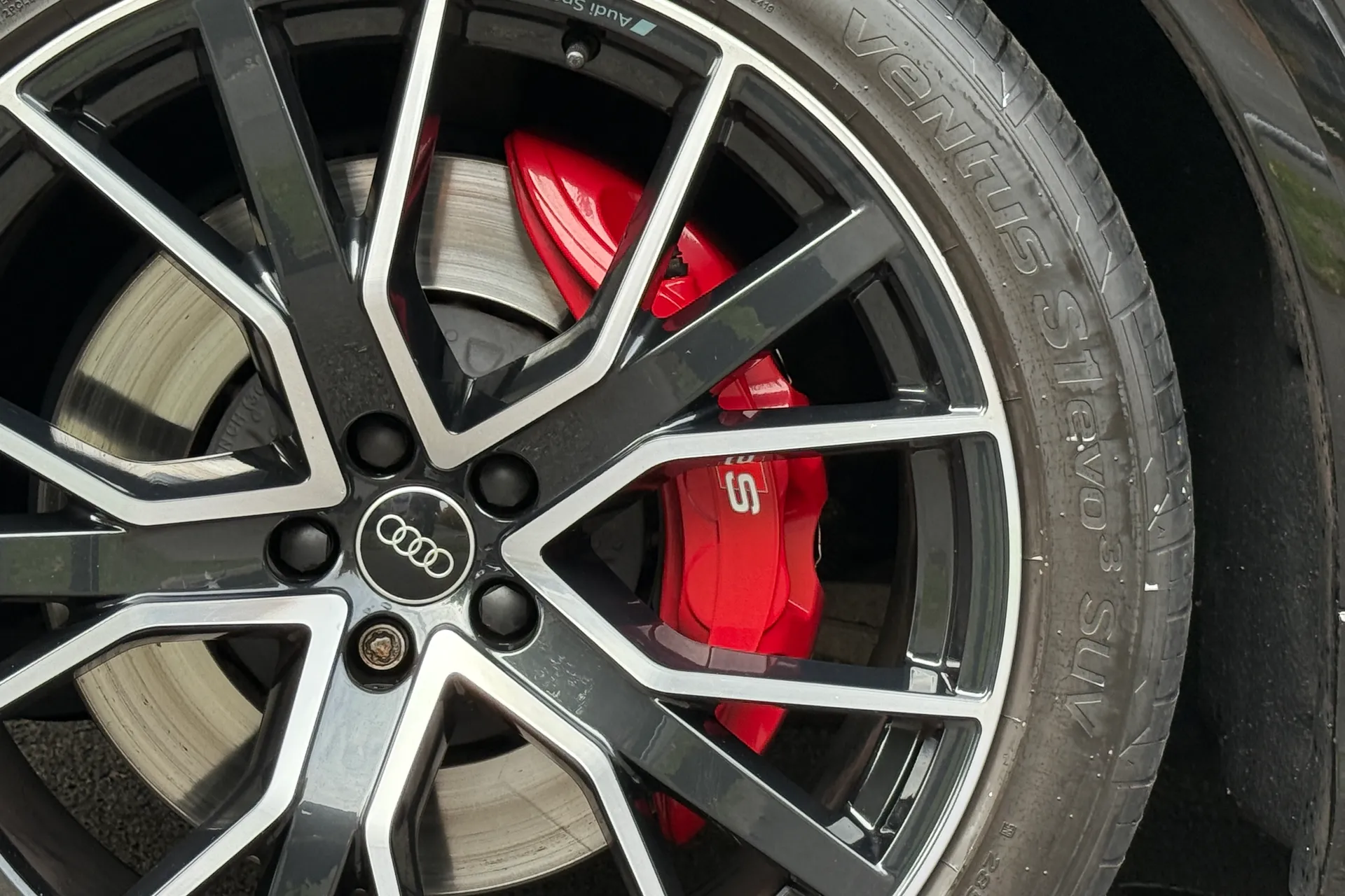 Audi Q8 thumbnail image number 53