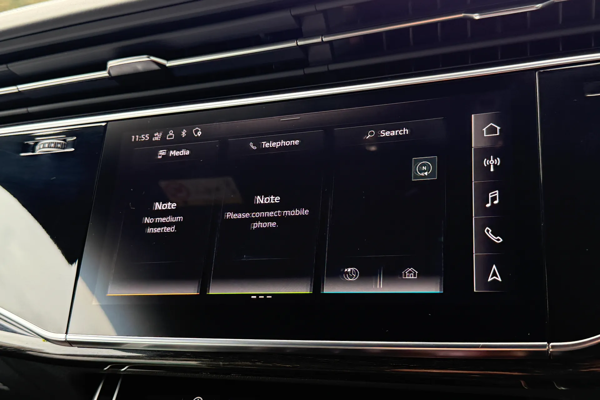 Audi Q8 thumbnail image number 19