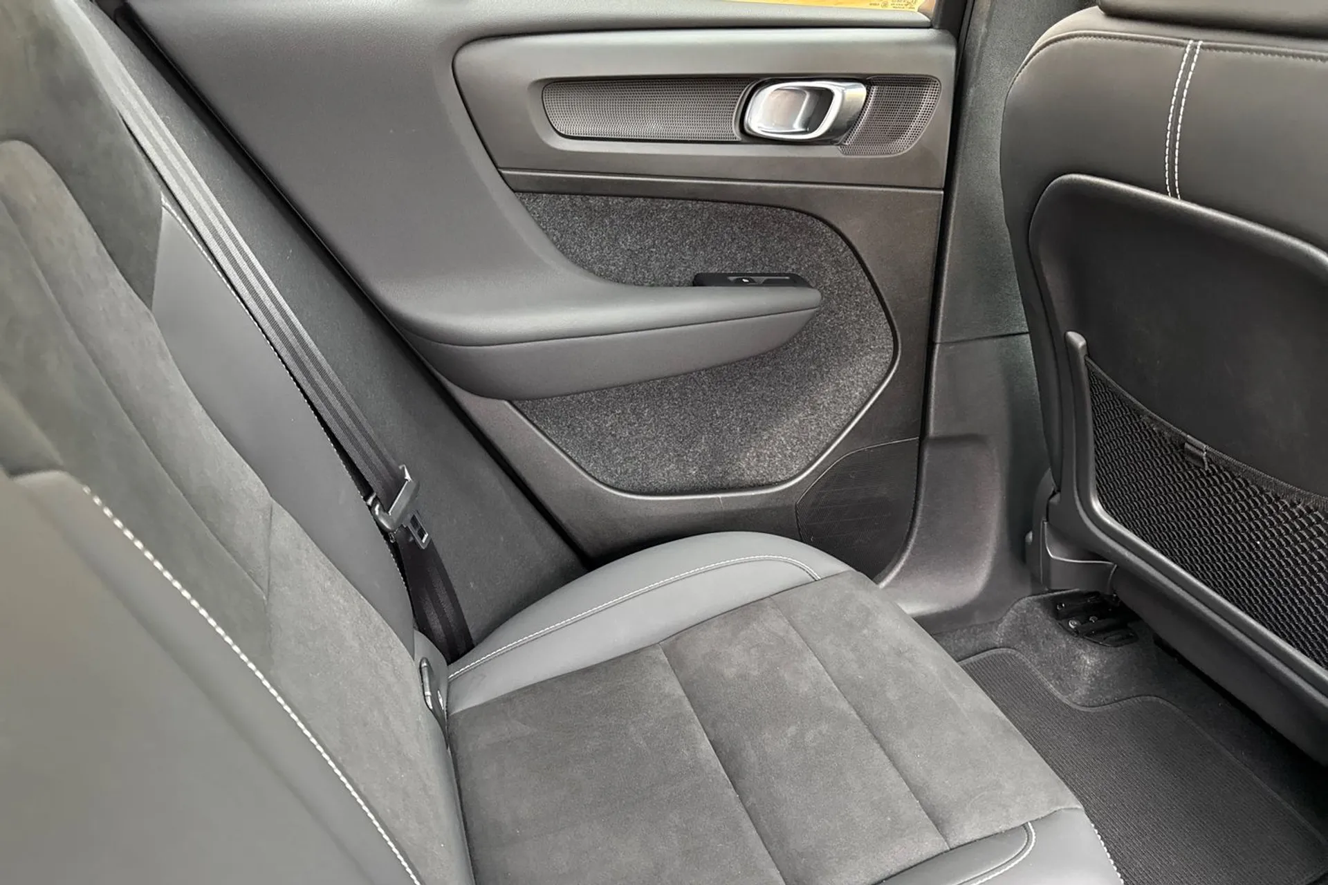 Volvo XC40 thumbnail image number 47