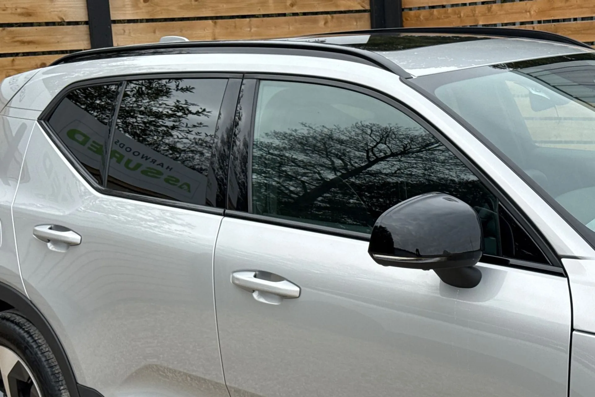 Volvo XC40 thumbnail image number 15