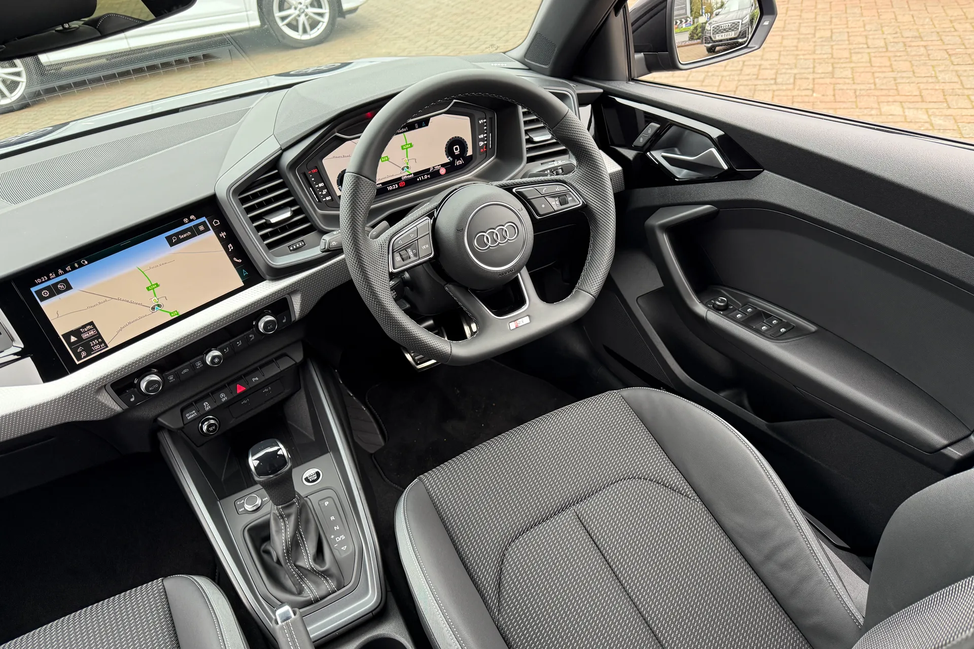 Audi A1 thumbnail image number 40