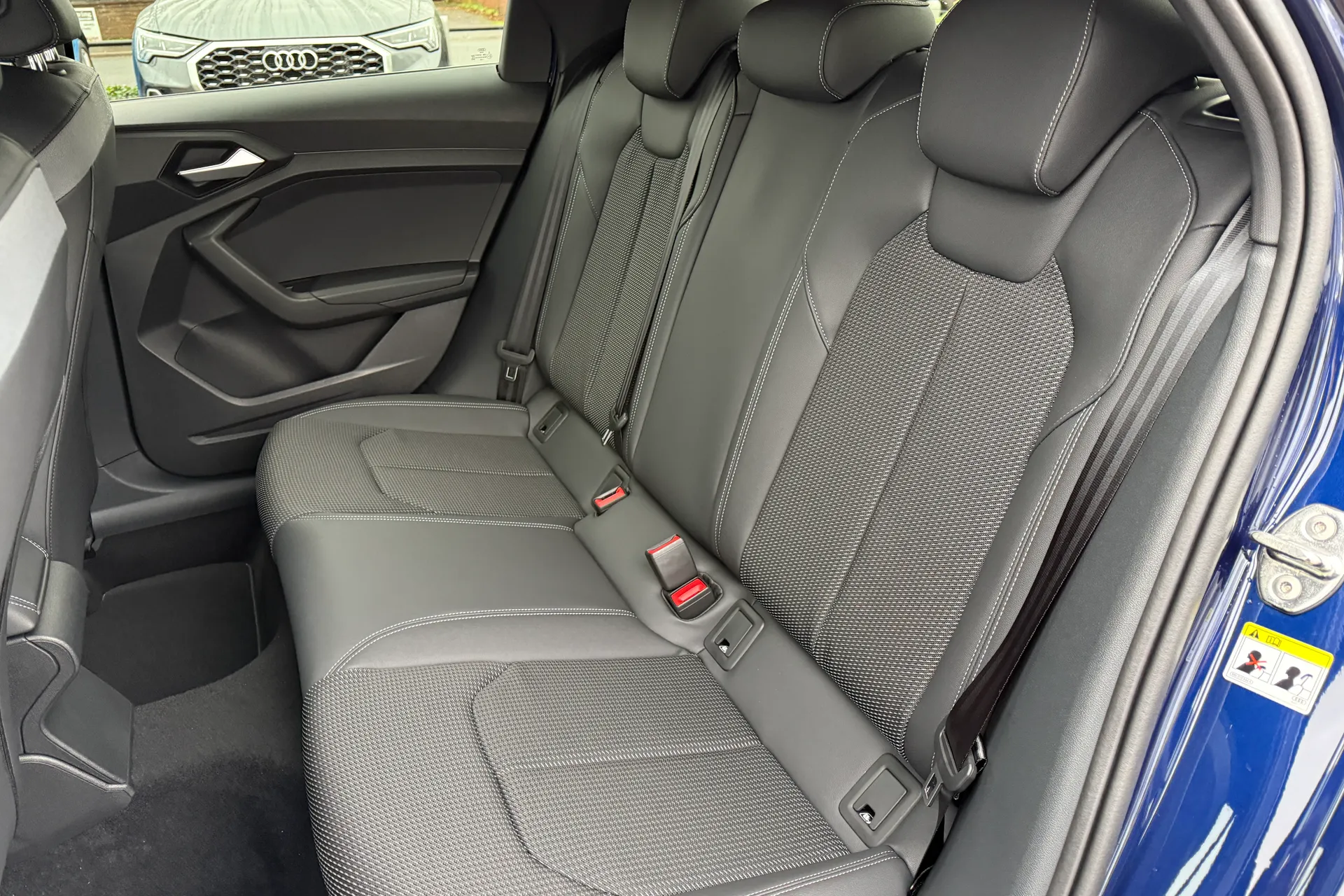 Audi A1 thumbnail image number 41