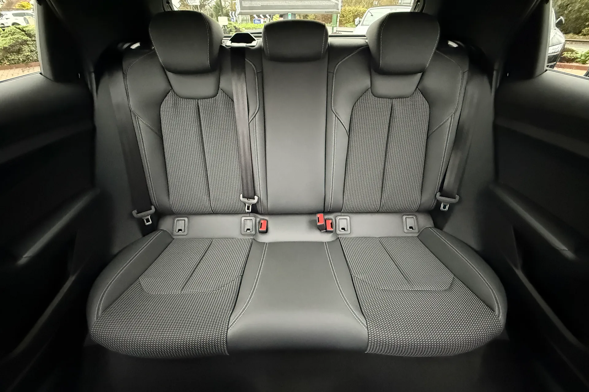 Audi A1 thumbnail image number 36