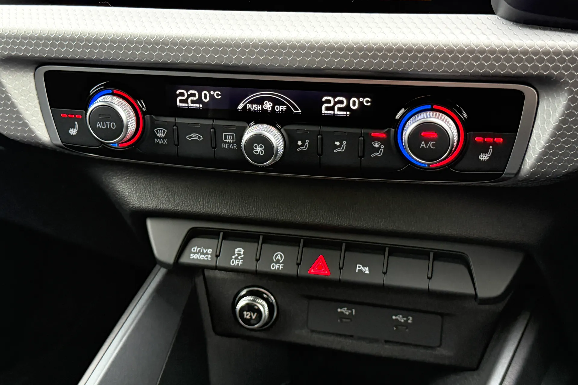 Audi A1 thumbnail image number 13