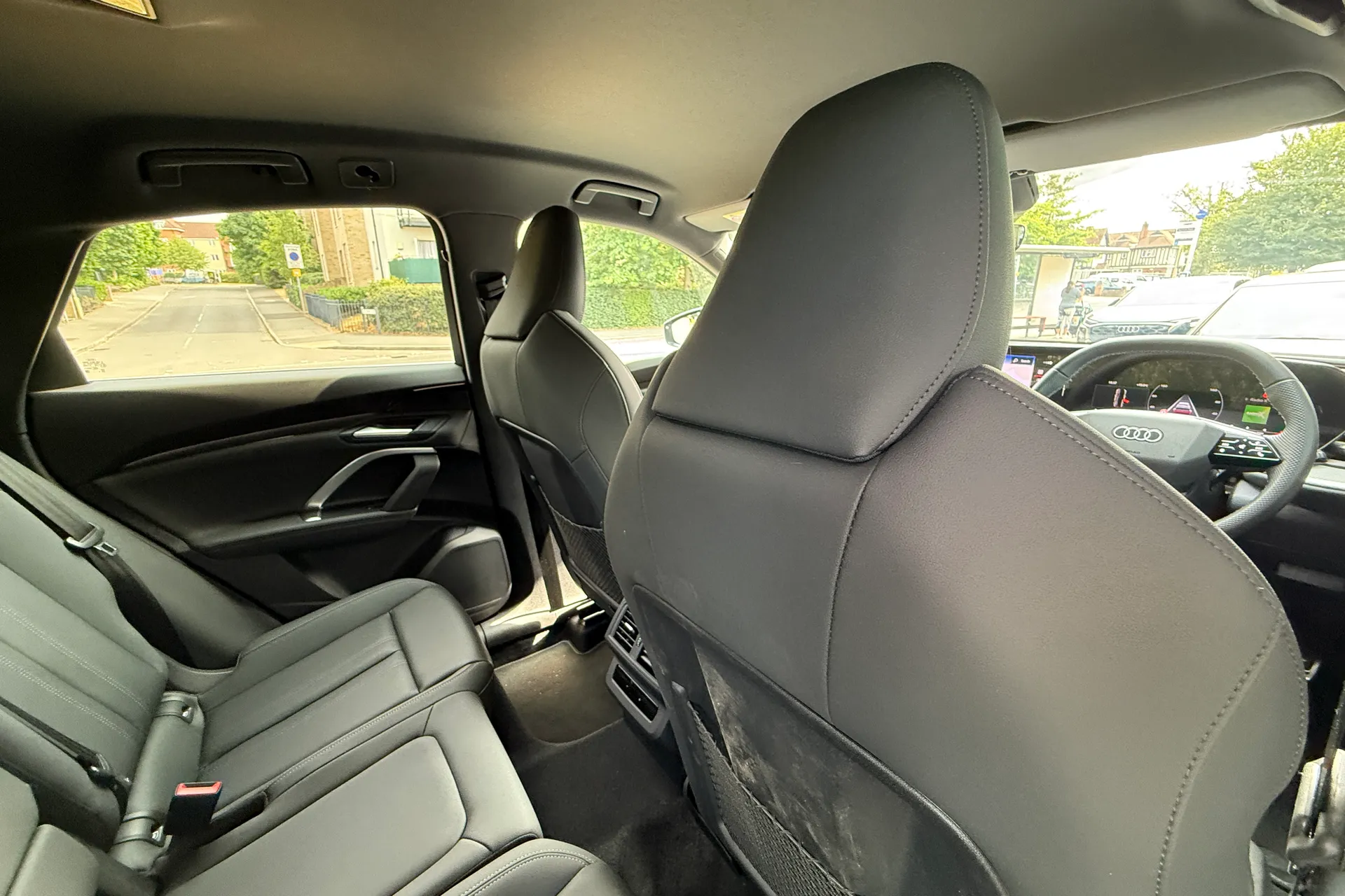 Audi Q5 thumbnail image number 32