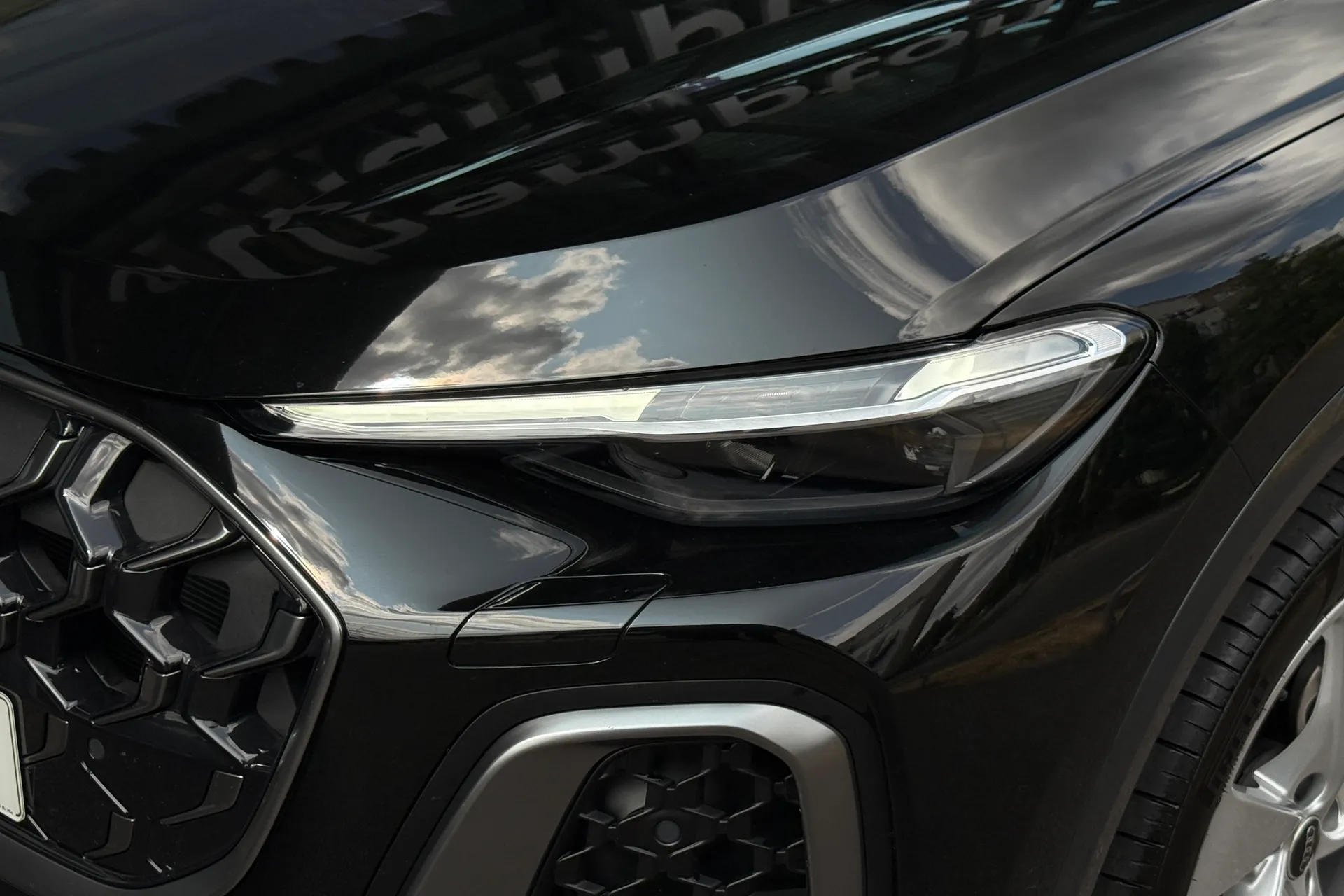 Audi Q5 thumbnail image number 47