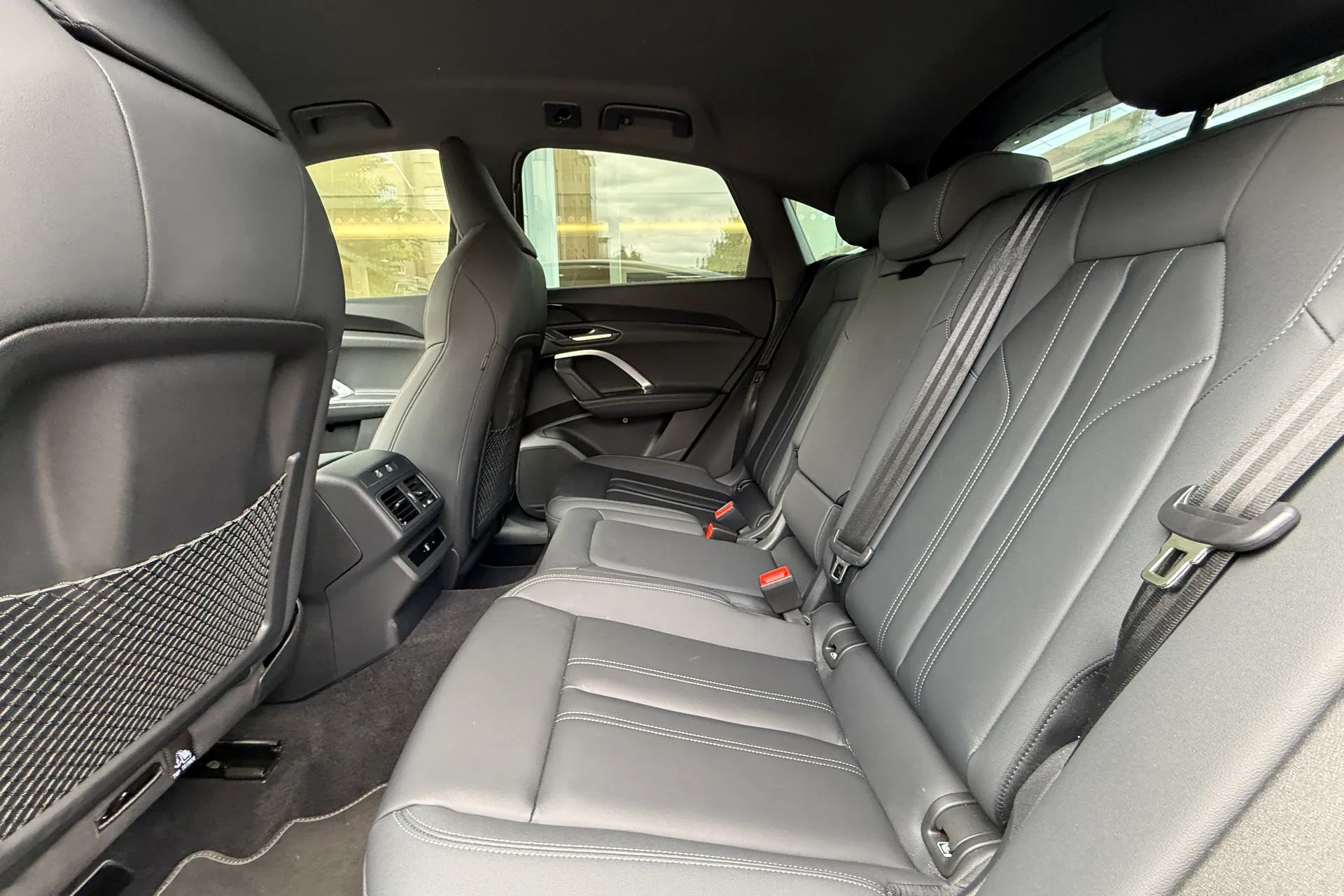 Audi Q5 thumbnail image number 44