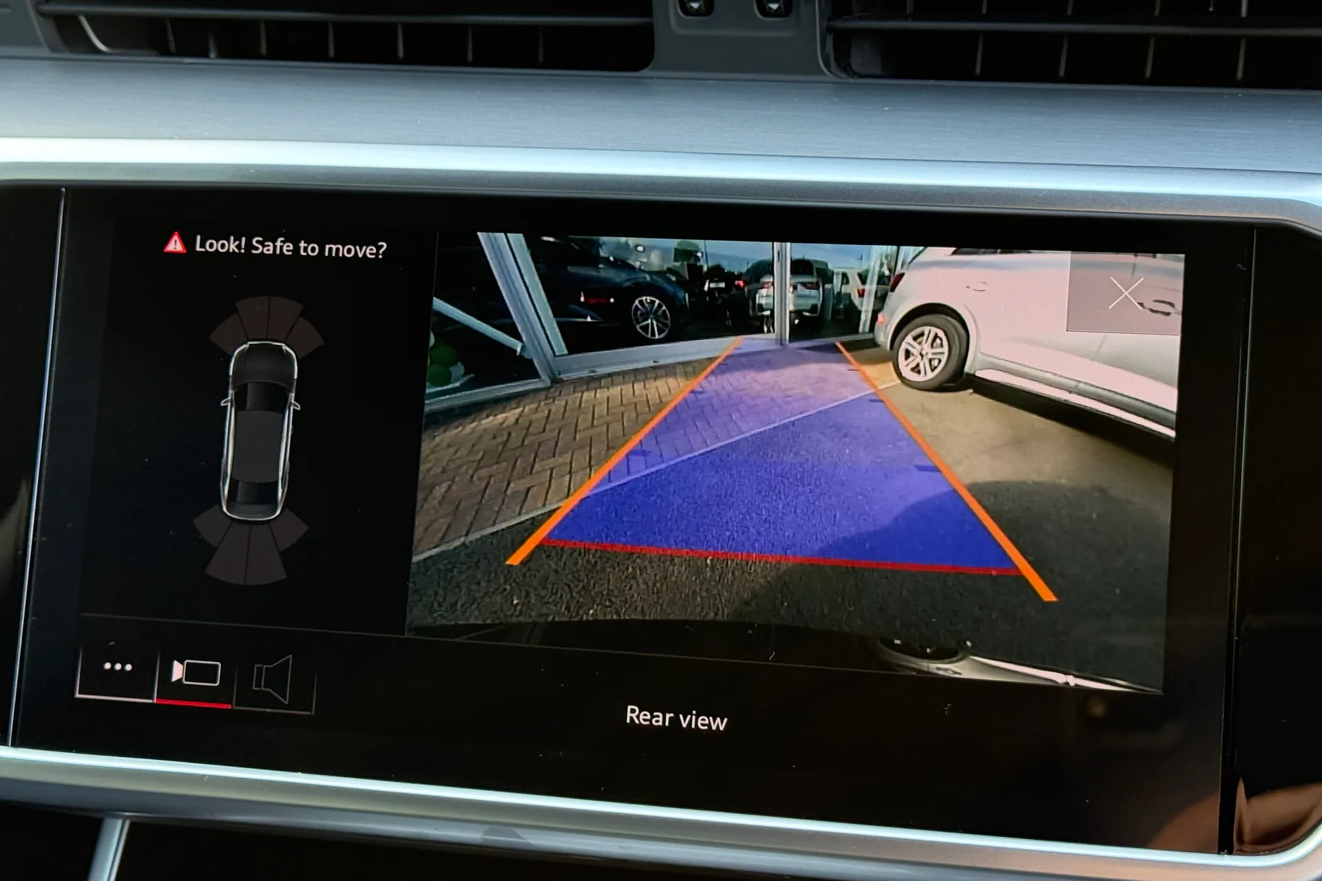 Audi A6 thumbnail image number 4