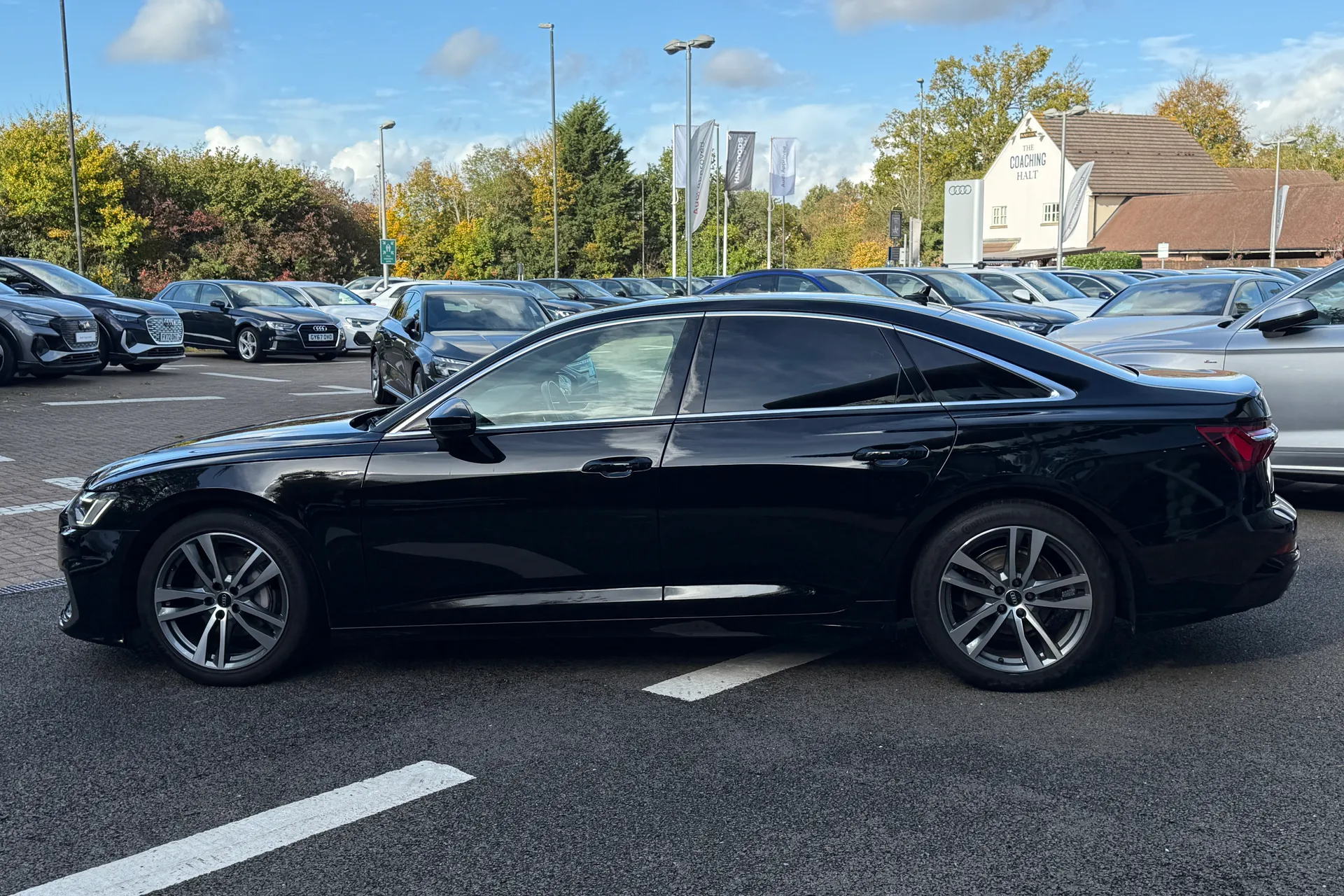 Audi A6 thumbnail image number 14