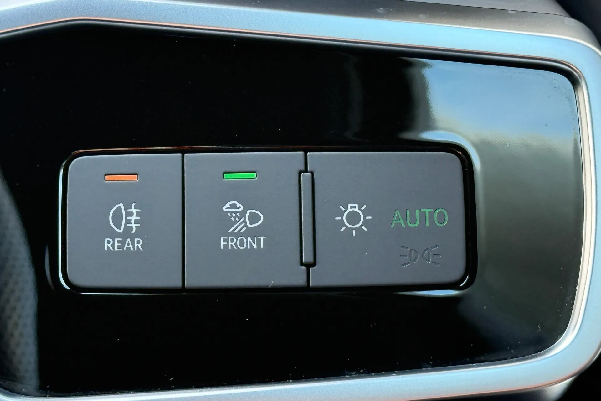 Audi A6 thumbnail image number 63