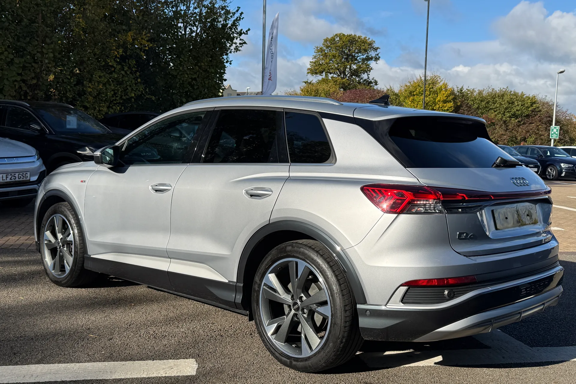 Audi Q4 thumbnail image number 51