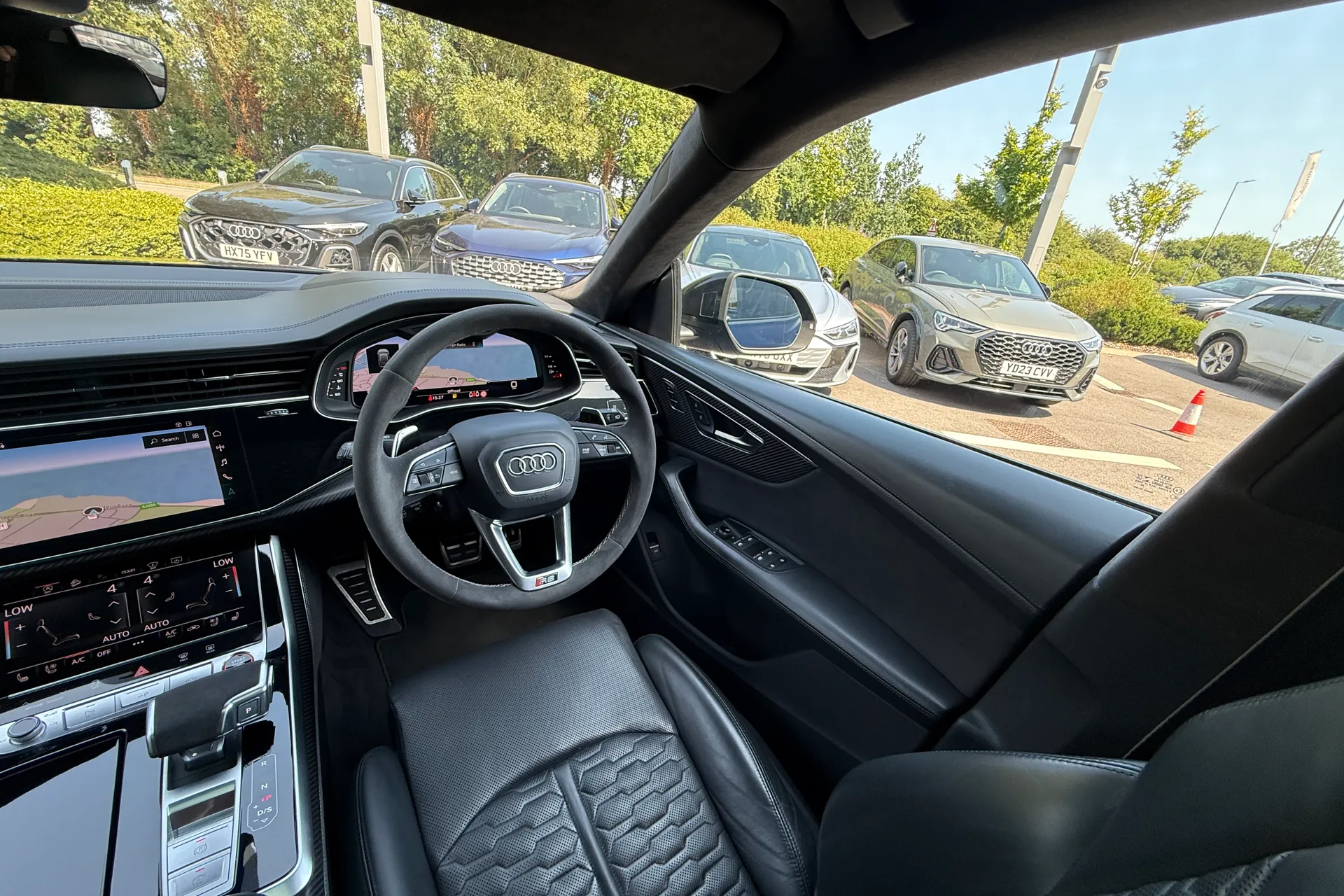 Audi RS Q8 thumbnail image number 68