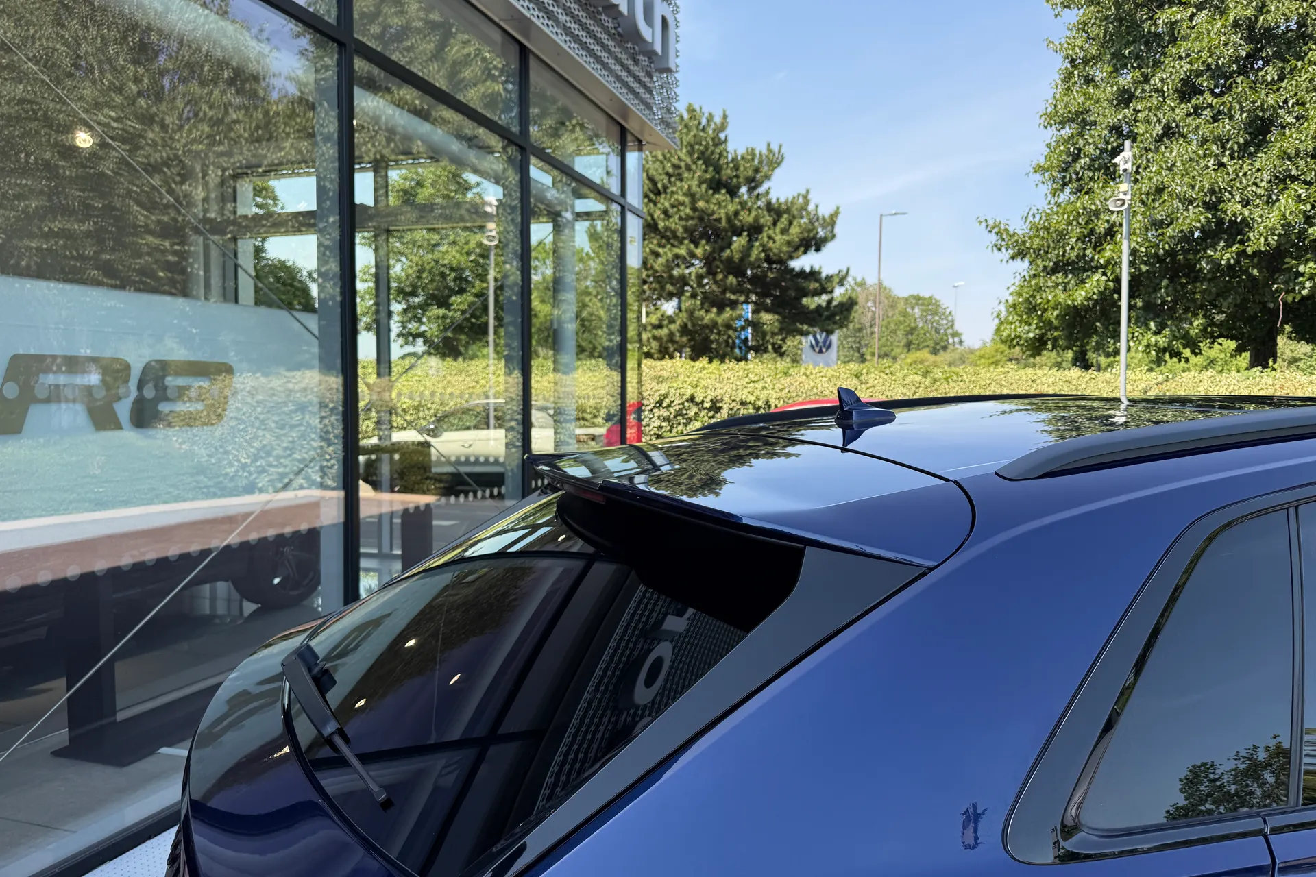 Audi RS Q8 thumbnail image number 35