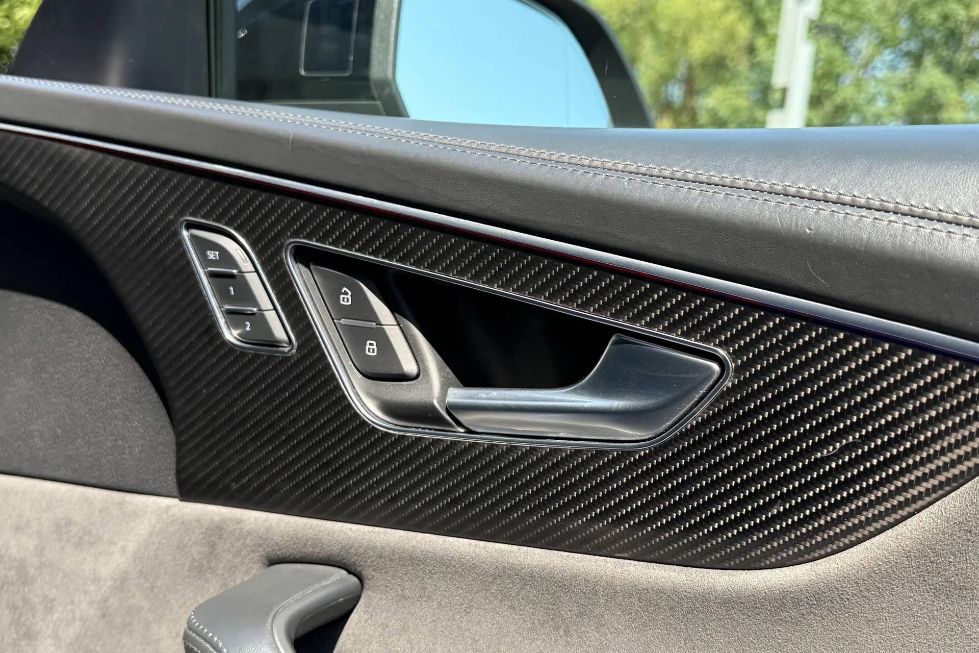 Audi RS Q8 thumbnail image number 41