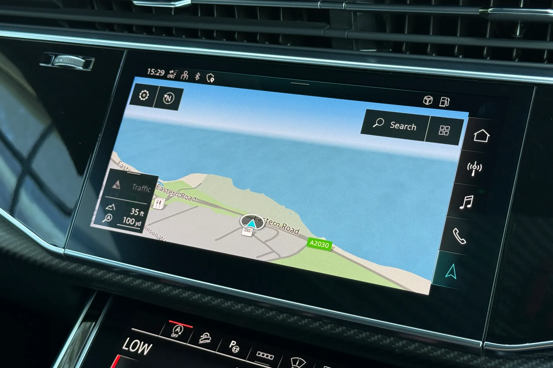 Audi RS Q8 thumbnail image number 34