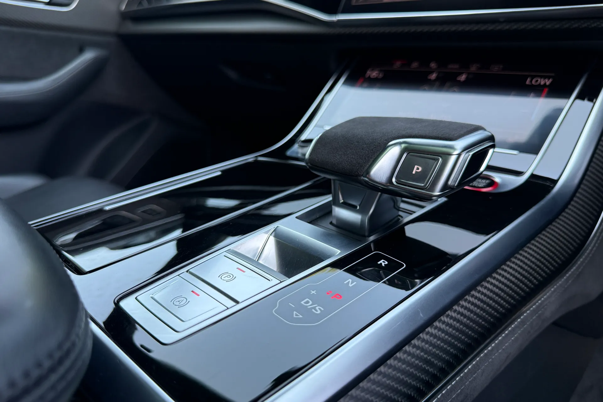 Audi RS Q8 thumbnail image number 69
